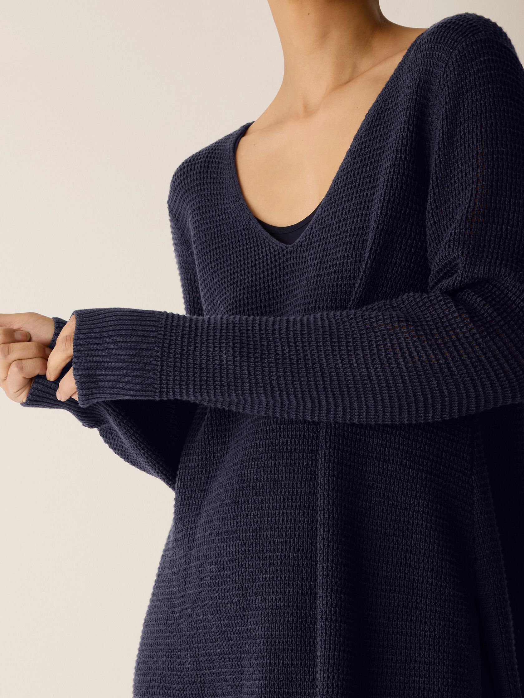 Peruvian Cotton Blend V-Neck Long Top