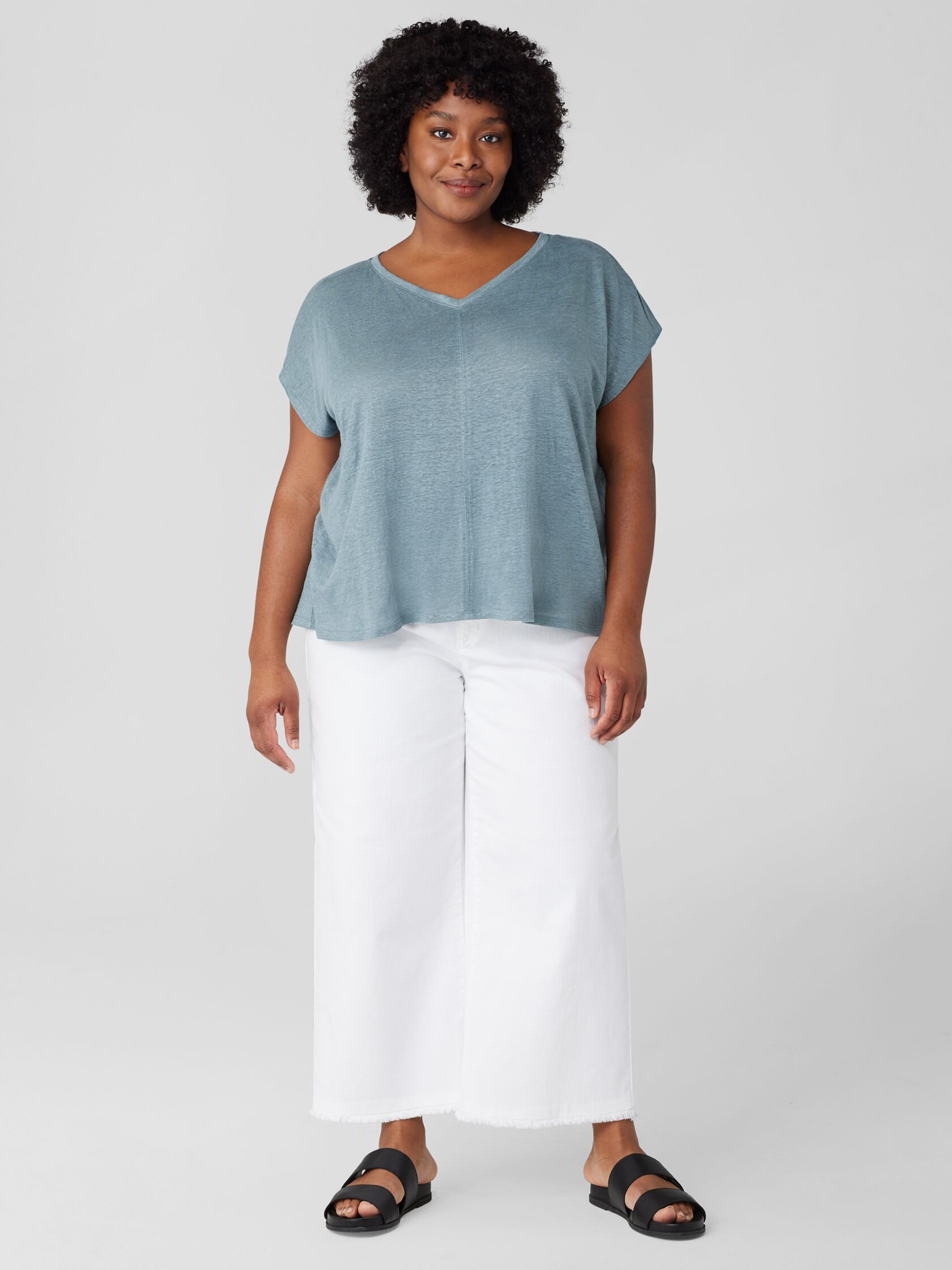 Organic Linen Jersey V-Neck Tee