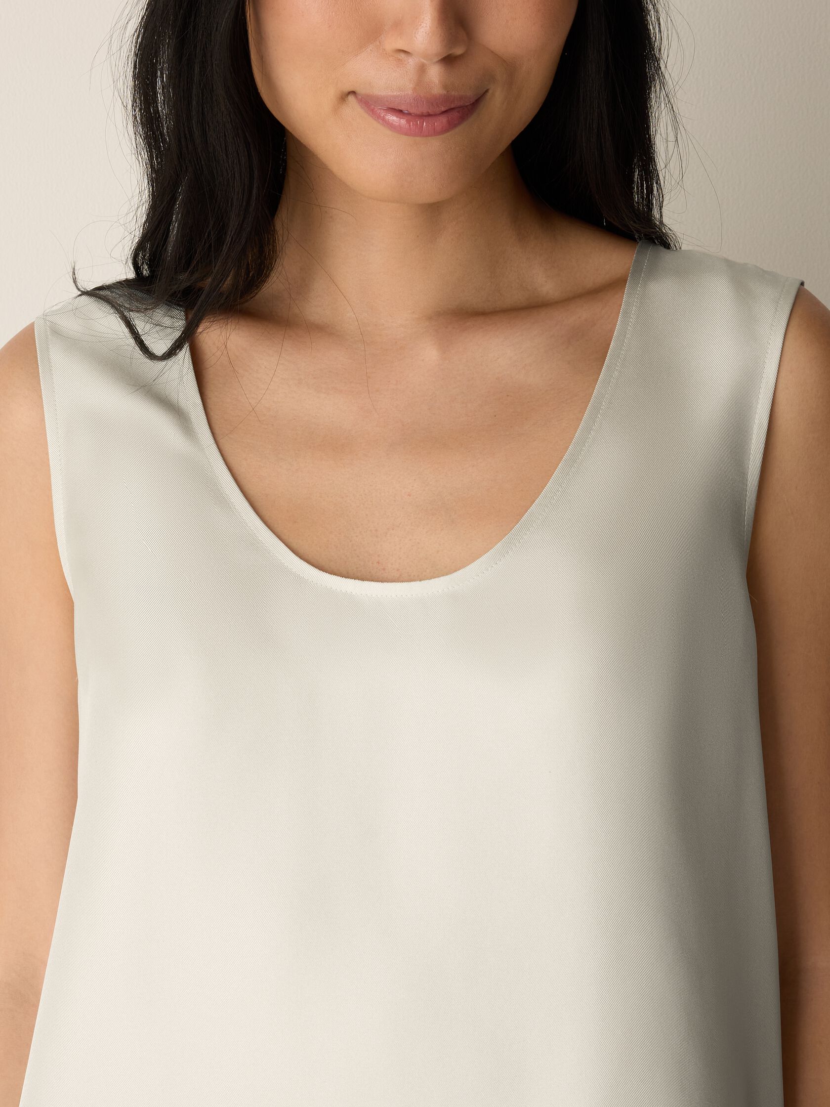 Silk Twill Curved V-Neck Tank