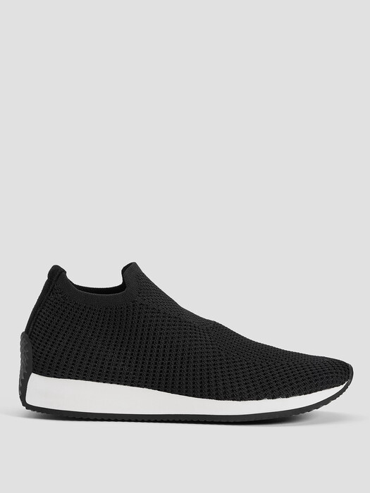 Humm Recycled Stretch Knit Sneaker