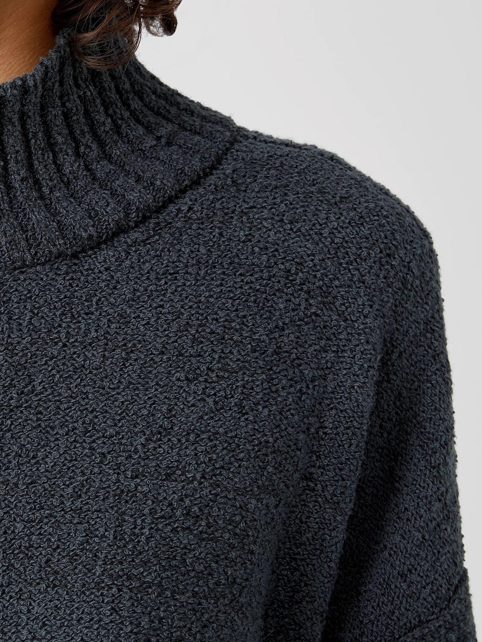Peruvian Organic Cotton Boucle Turtleneck Box-Top