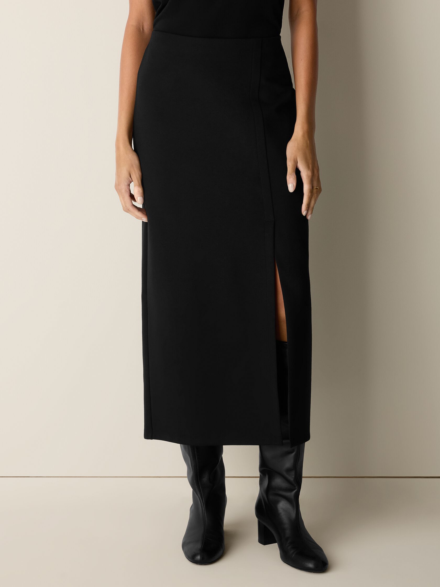 Washable Flex Ponte Straight Skirt