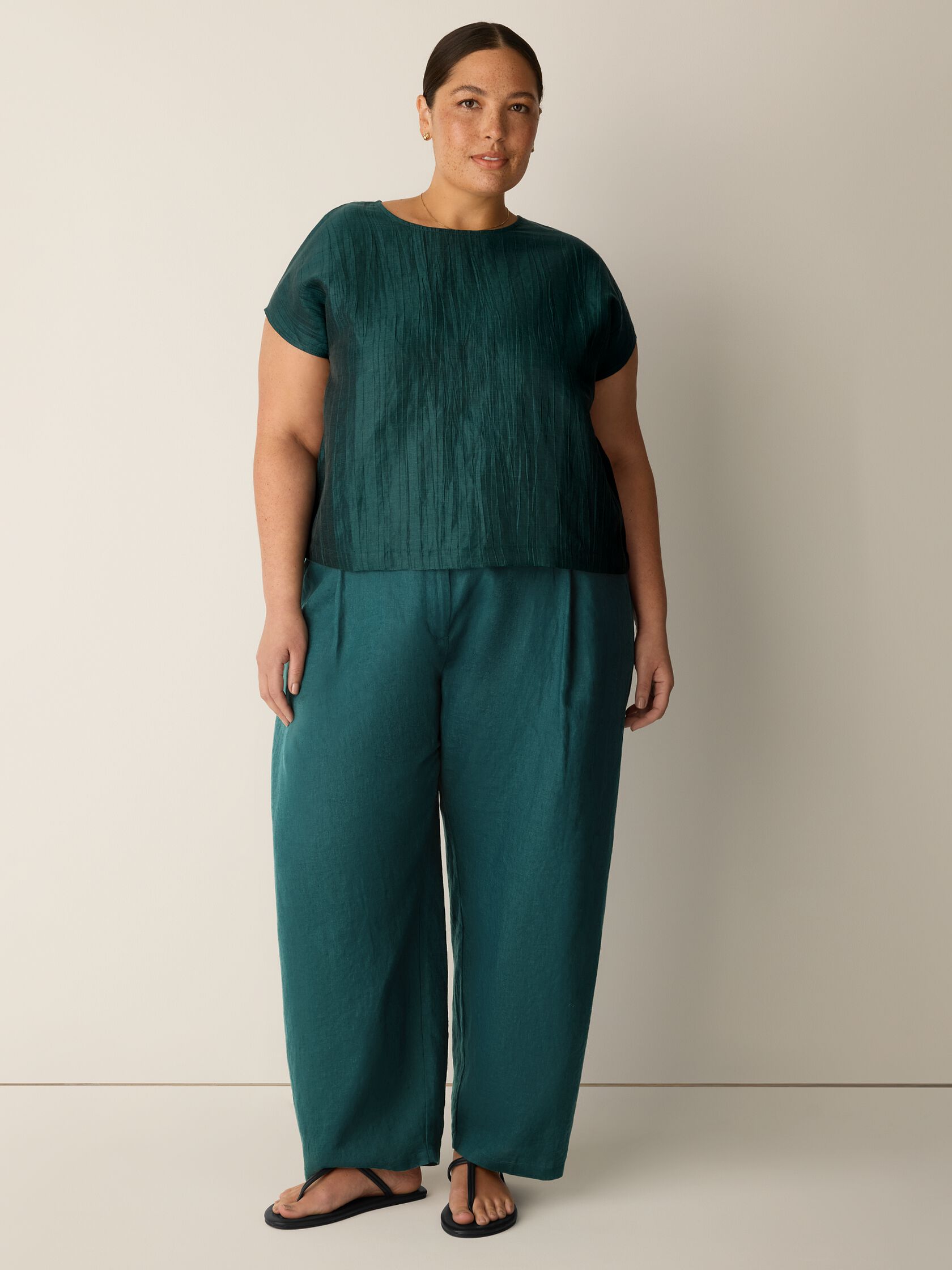 Linen Sheen Square Top