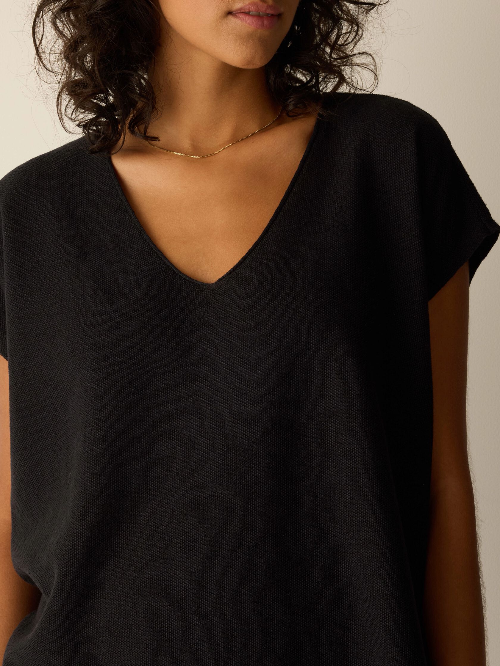 Organic Linen Cotton V-Neck Top