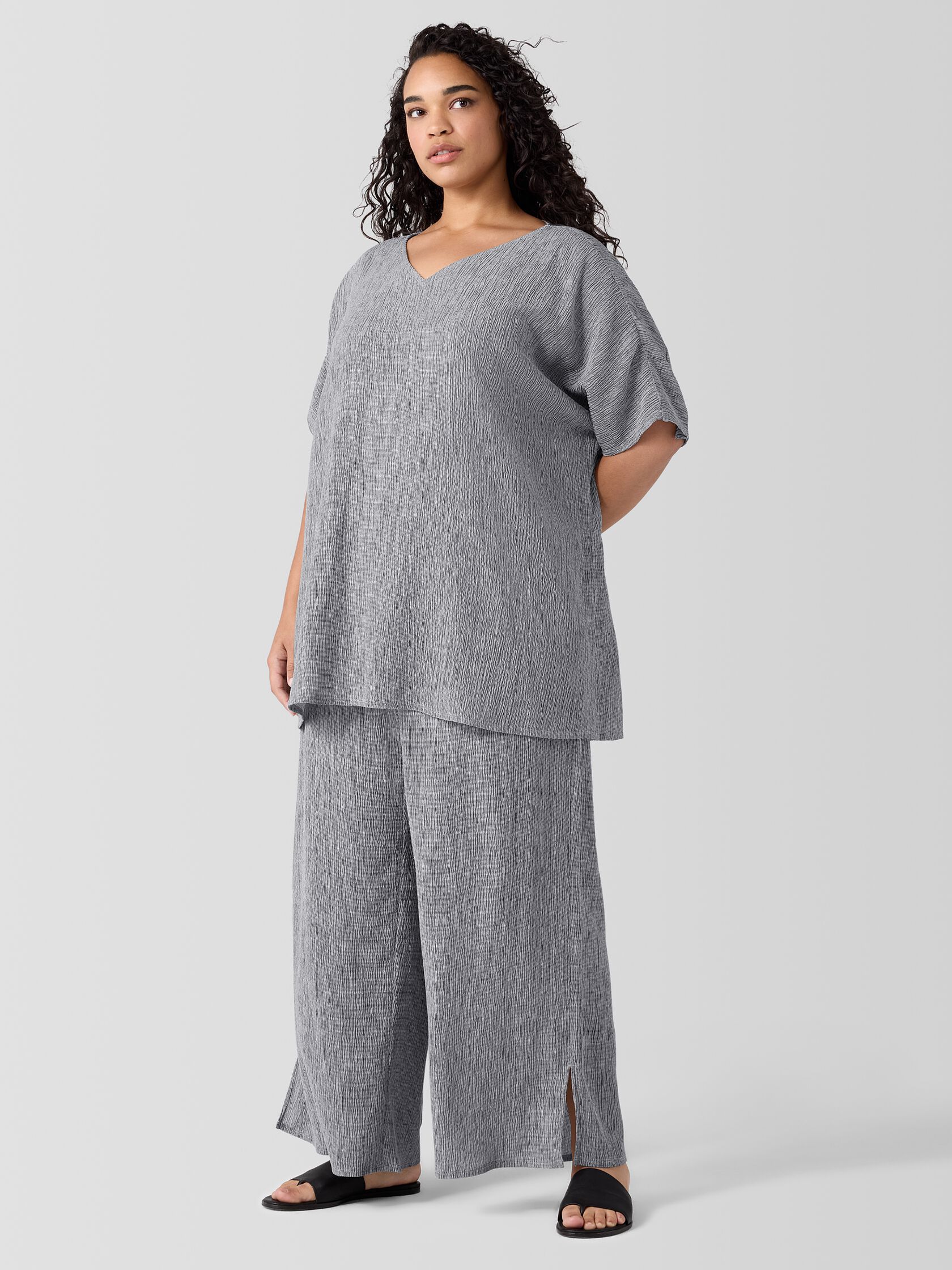 Woven Plissé Wide-Leg Pant