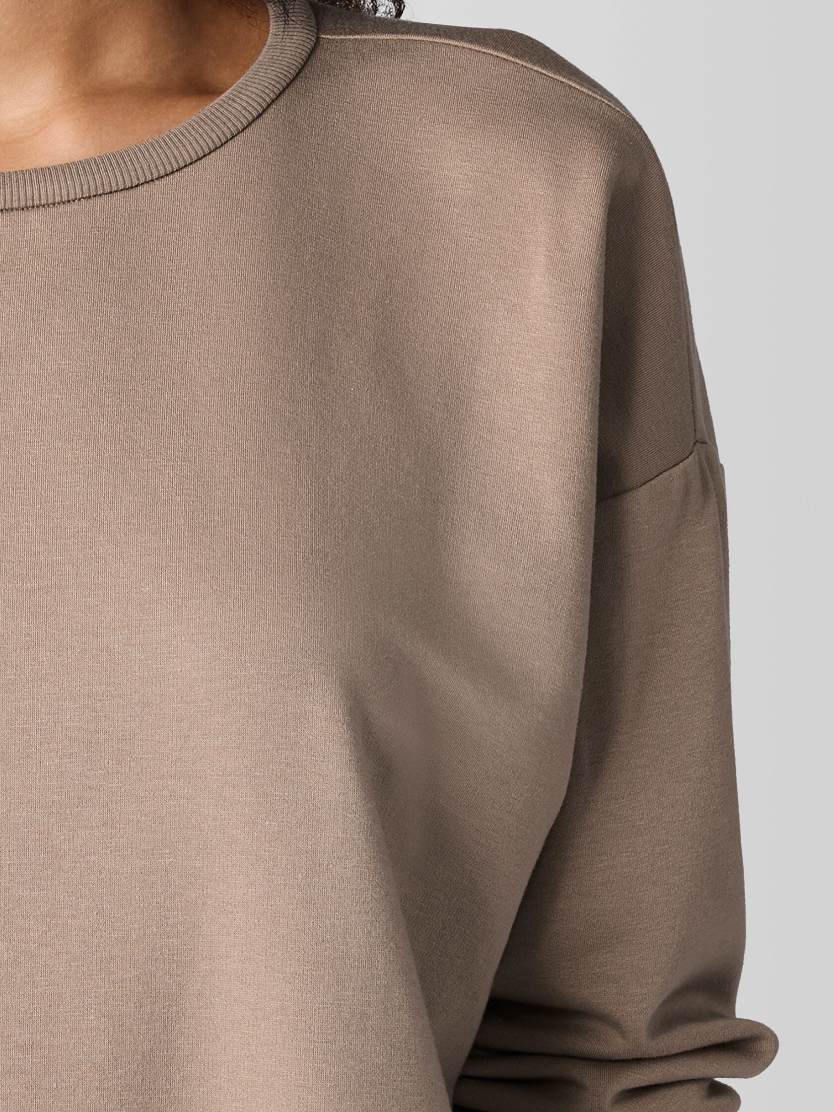 Cozy Brushed Terry Hug Box-Top