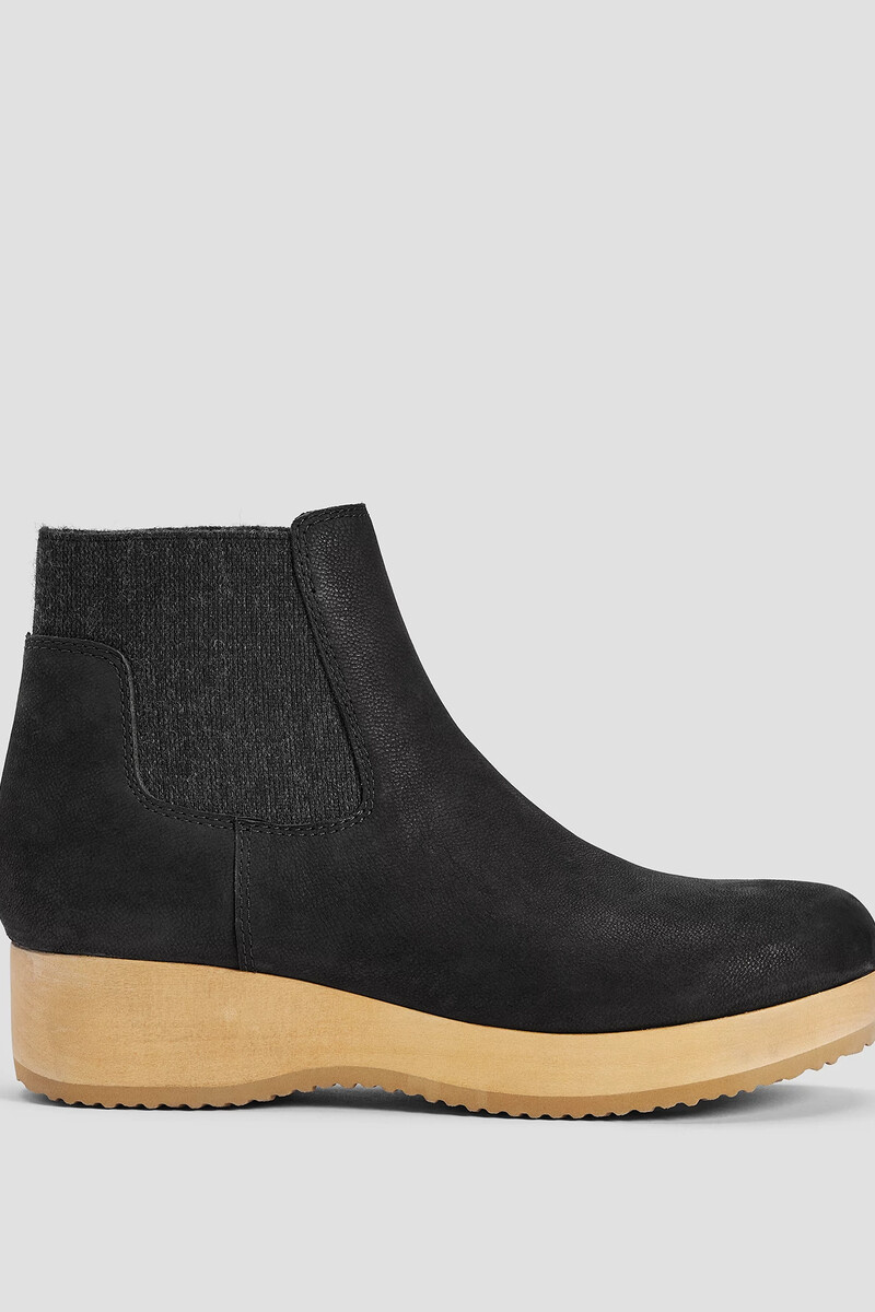 Words Oiled Nubuck Clog Bootie Words Oiled Nubuck Clog Bootie