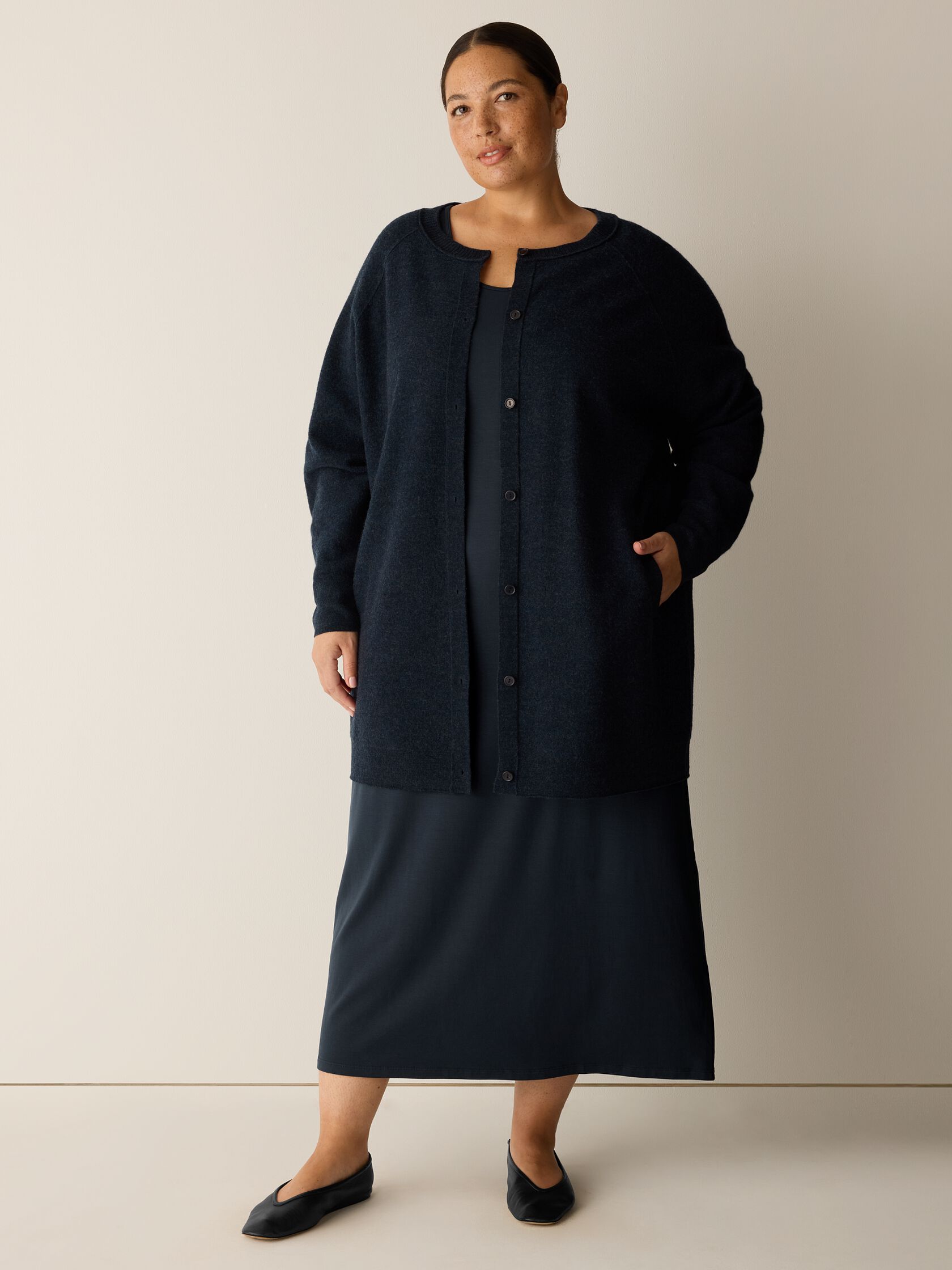 Fine Felted Wool Long Cardigan in Regenerative Wool
