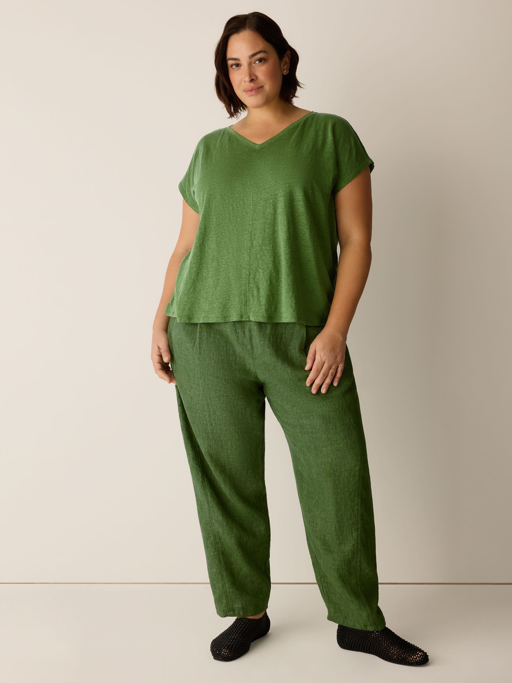 Organic Linen Jersey V-Neck Tee