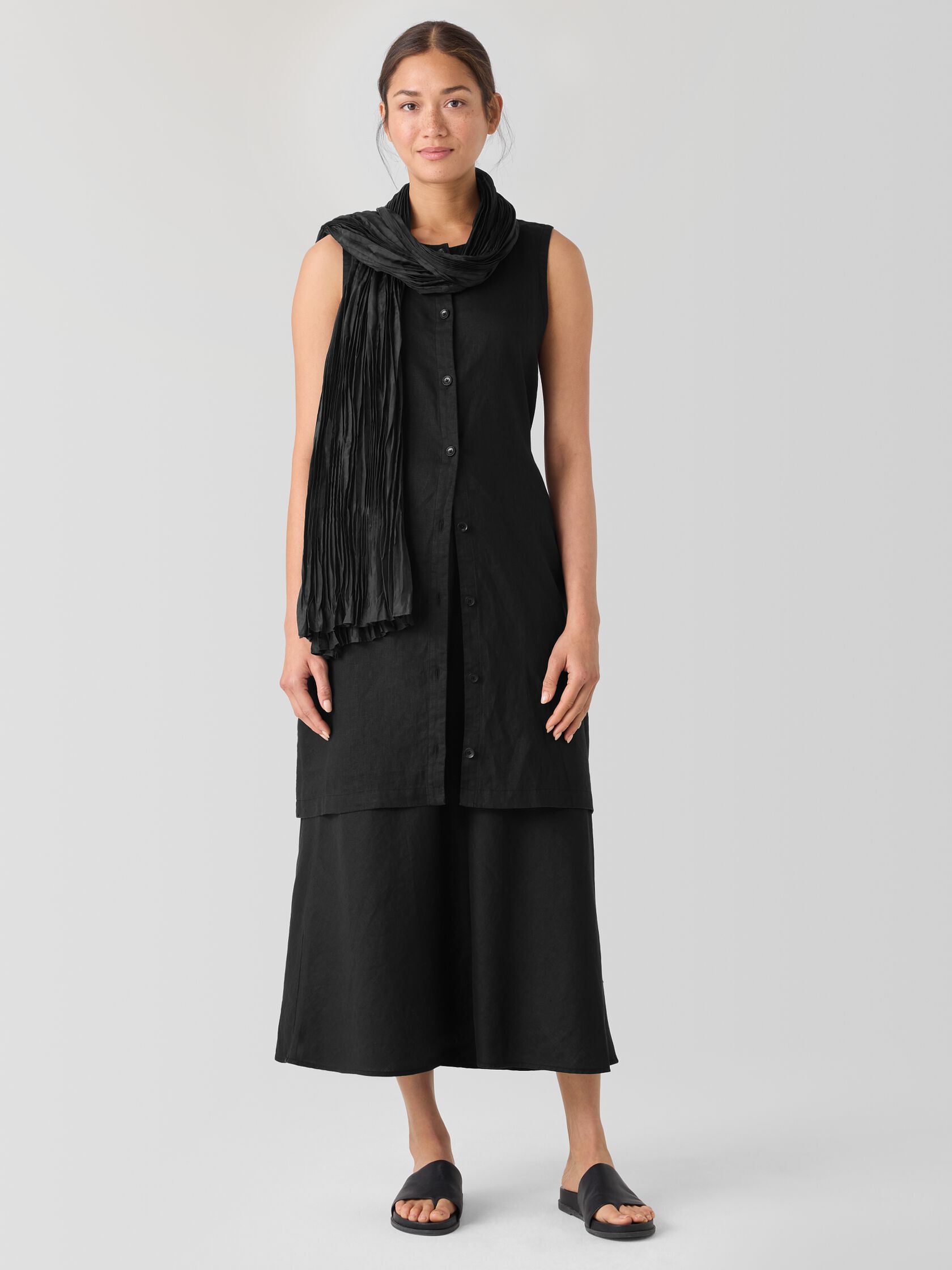 Organic Linen Round Neck Long Vest