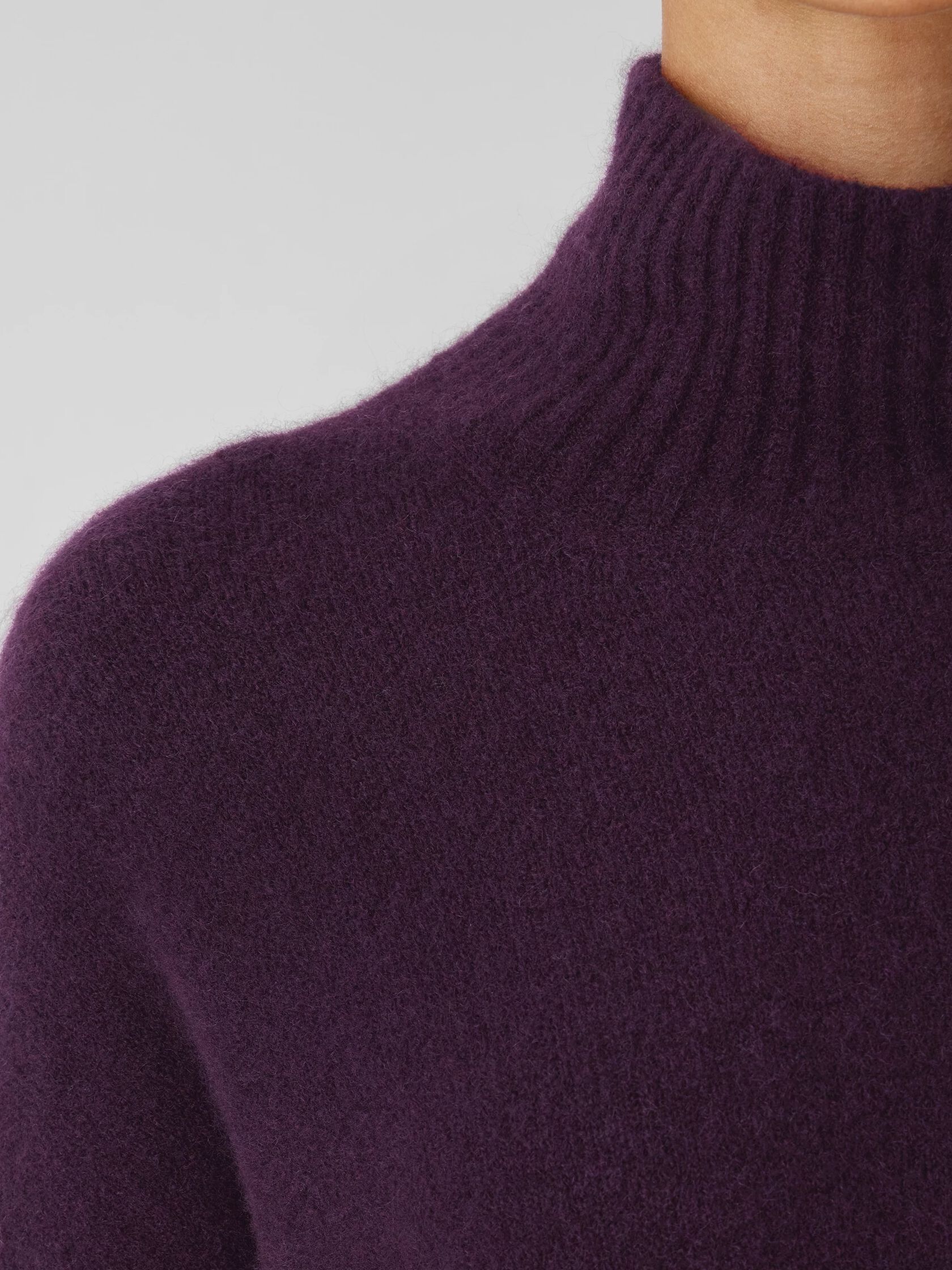 Cashmere Silk Bliss Turtleneck Box-Top