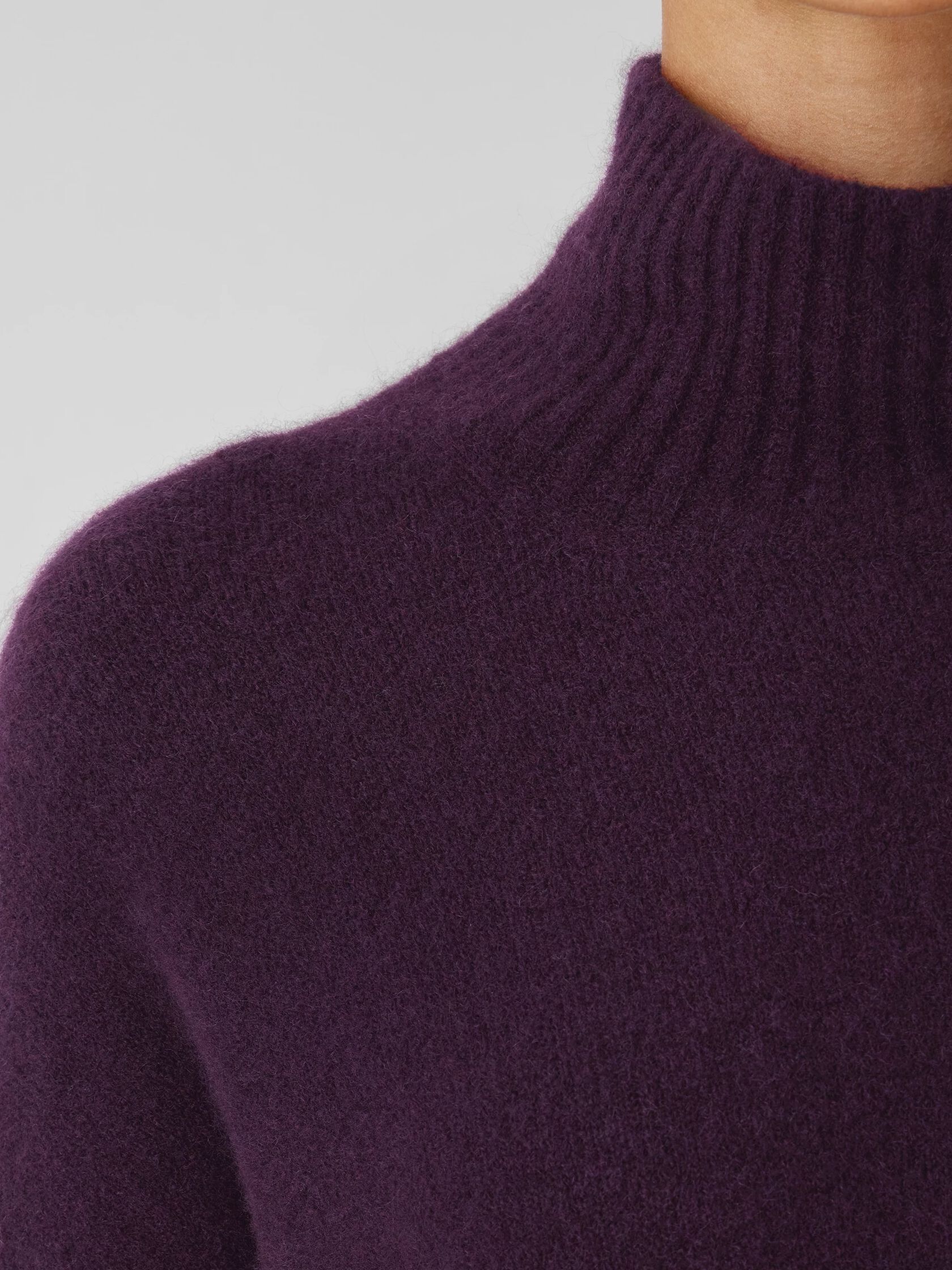 Cashmere Silk Bliss Turtleneck Box-Top