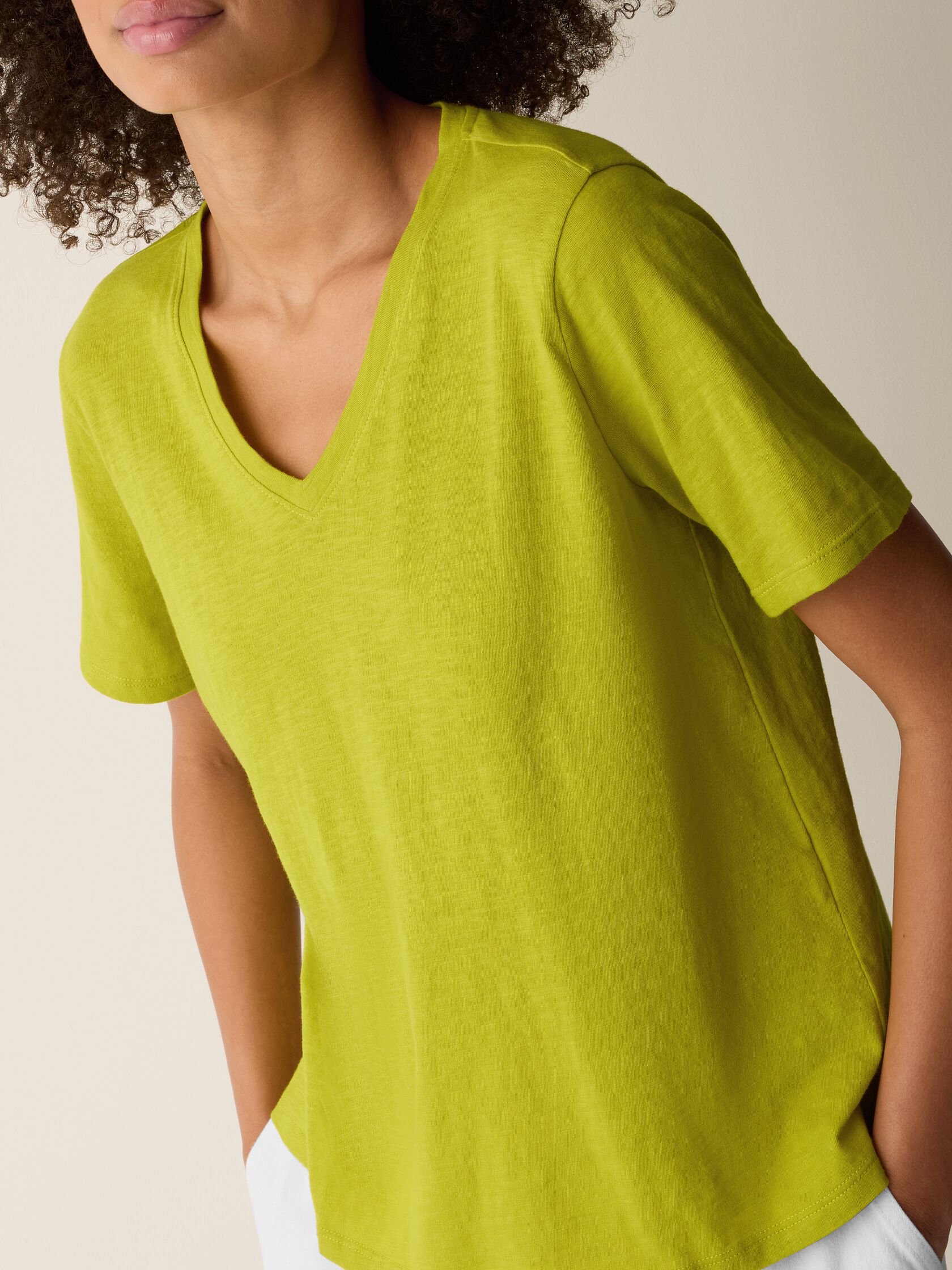Organic Cotton Slubby Jersey V-Neck Tee