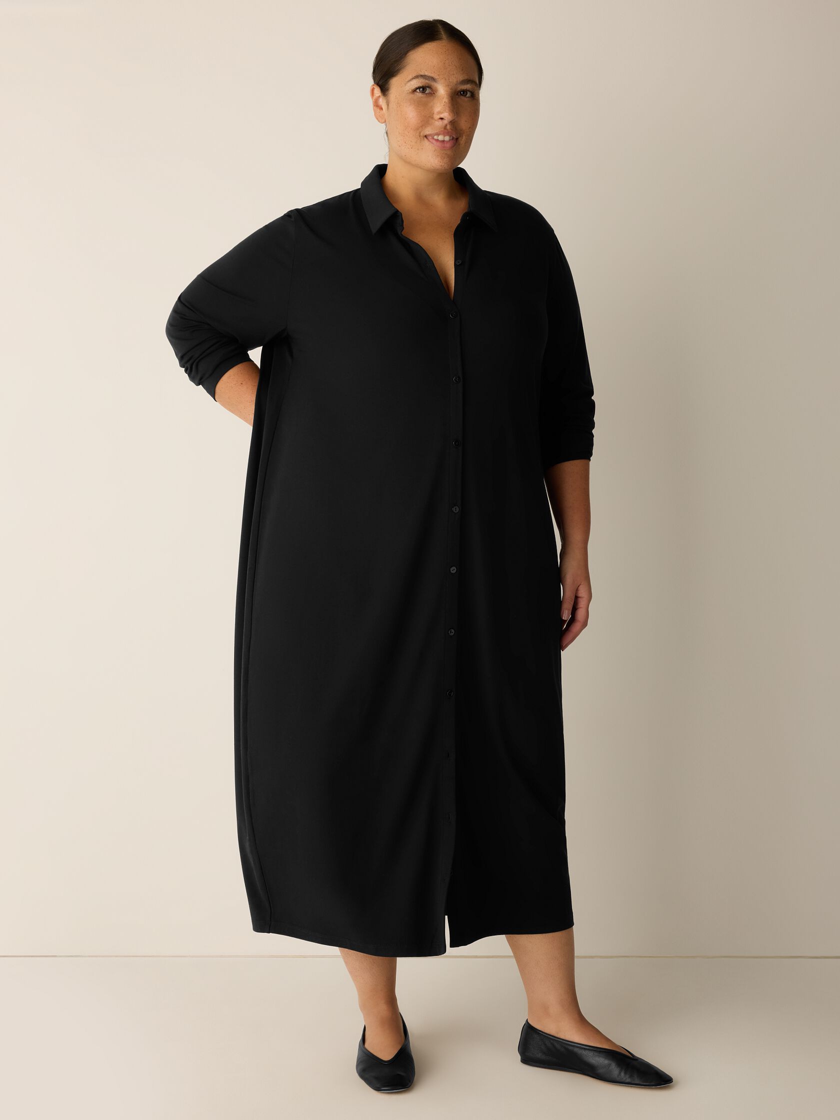 Stretch Jersey Knit Classic Collar Oval Dress