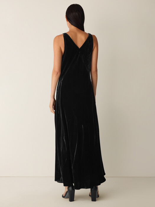 Eileen Fisher - Women's Velvet V-Neck Dress - Black - Size: 2X regular Eileen Fisher - Women's Velvet V-Neck Dress - Black - Size: 2X regular