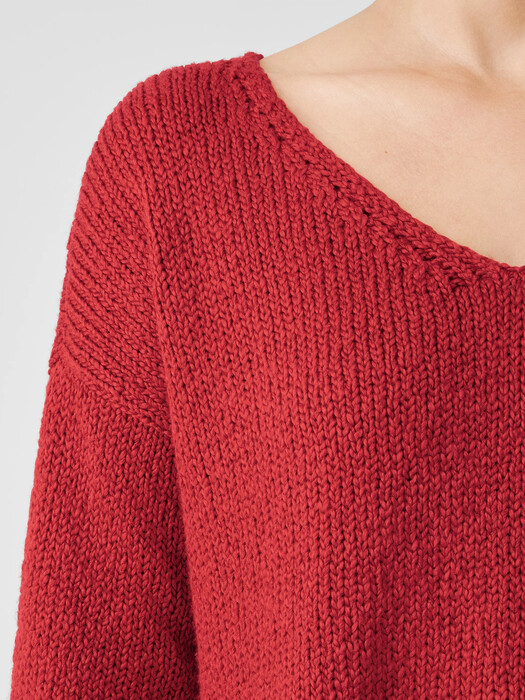 Peruvian Organic Cotton Crimp V-Neck Top