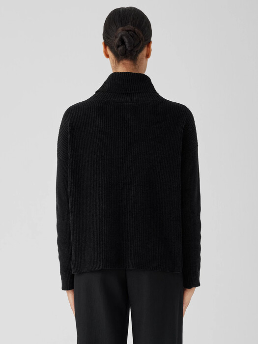Organic Cotton Chenille Turtleneck Top
