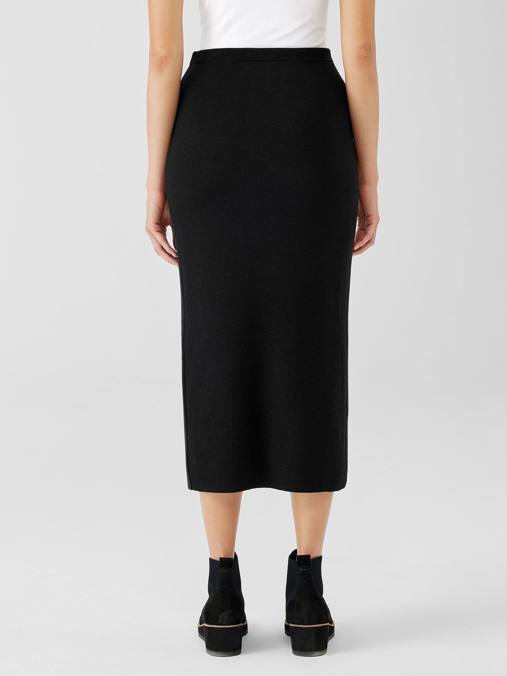 Merino Rib Pencil Skirt in Regenerative Wool