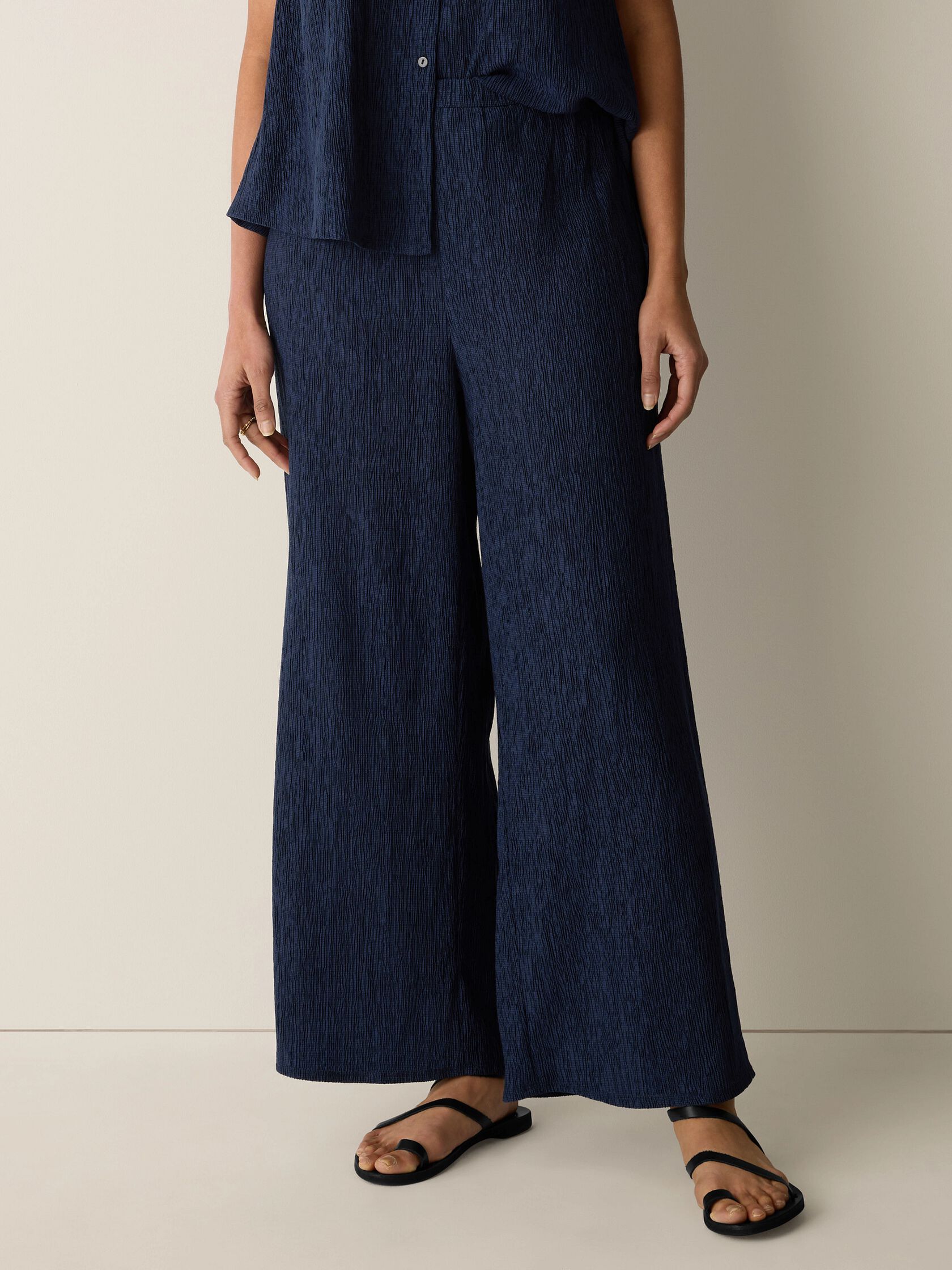 Woven Pliss&eacute; Wide-Leg Pant