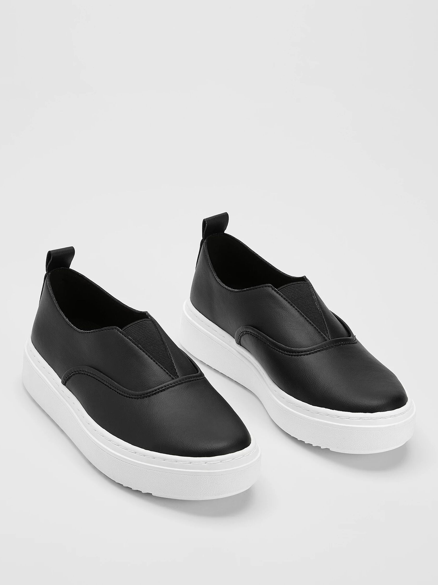 Byrdy Leather Slip-on Sneaker