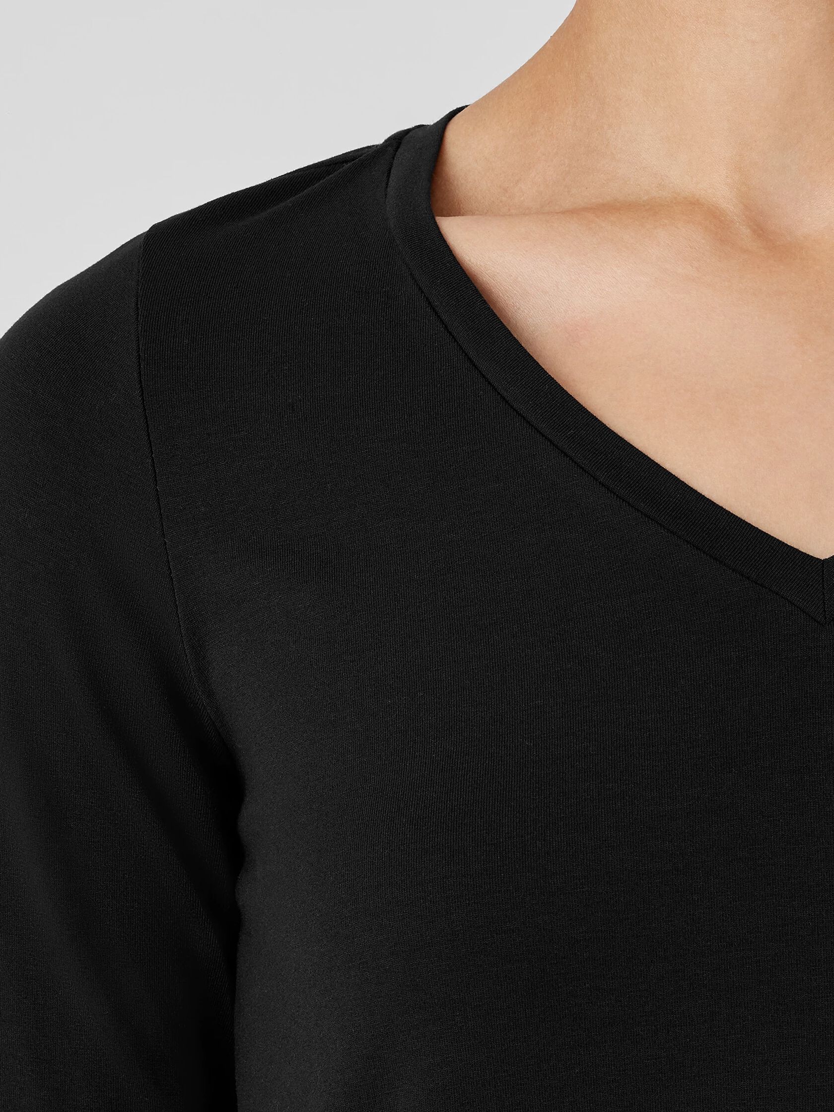 Stretch Jersey Knit V-Neck Long Top