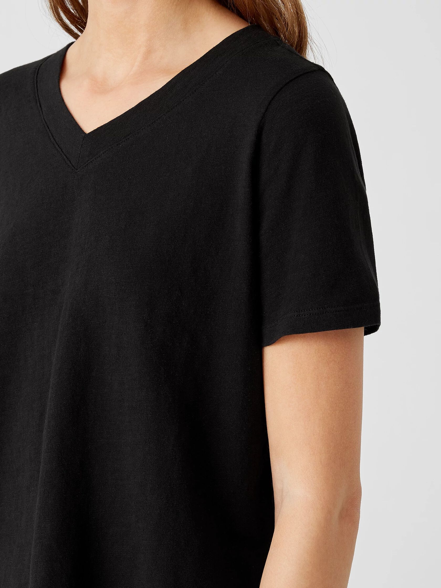 Organic Cotton Slub V-Neck Tee