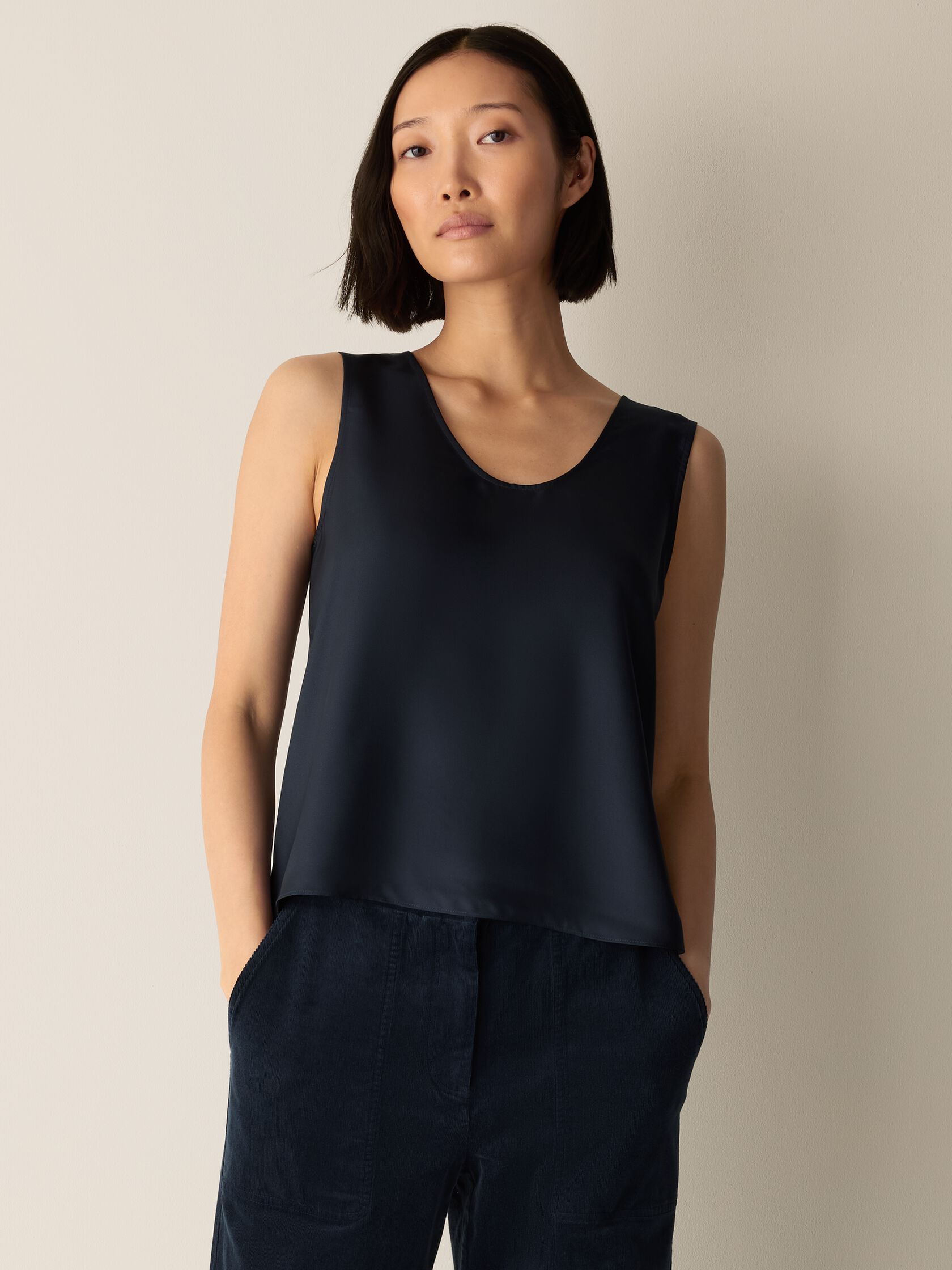 Silk Twill Curved V-Neck Tank