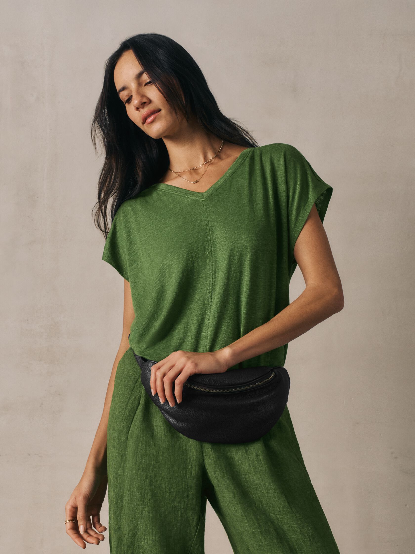 Organic Linen Jersey V-Neck Tee