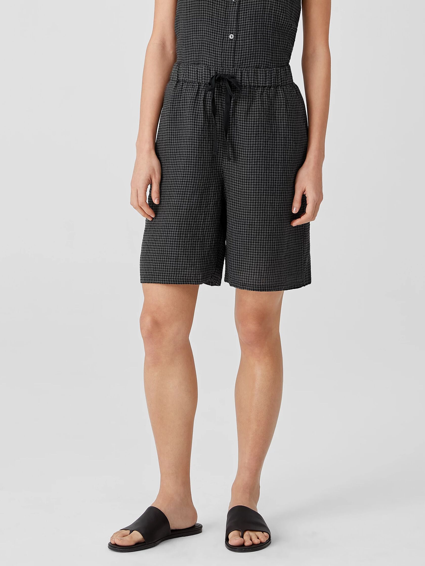 Puckered Organic Linen Shorts