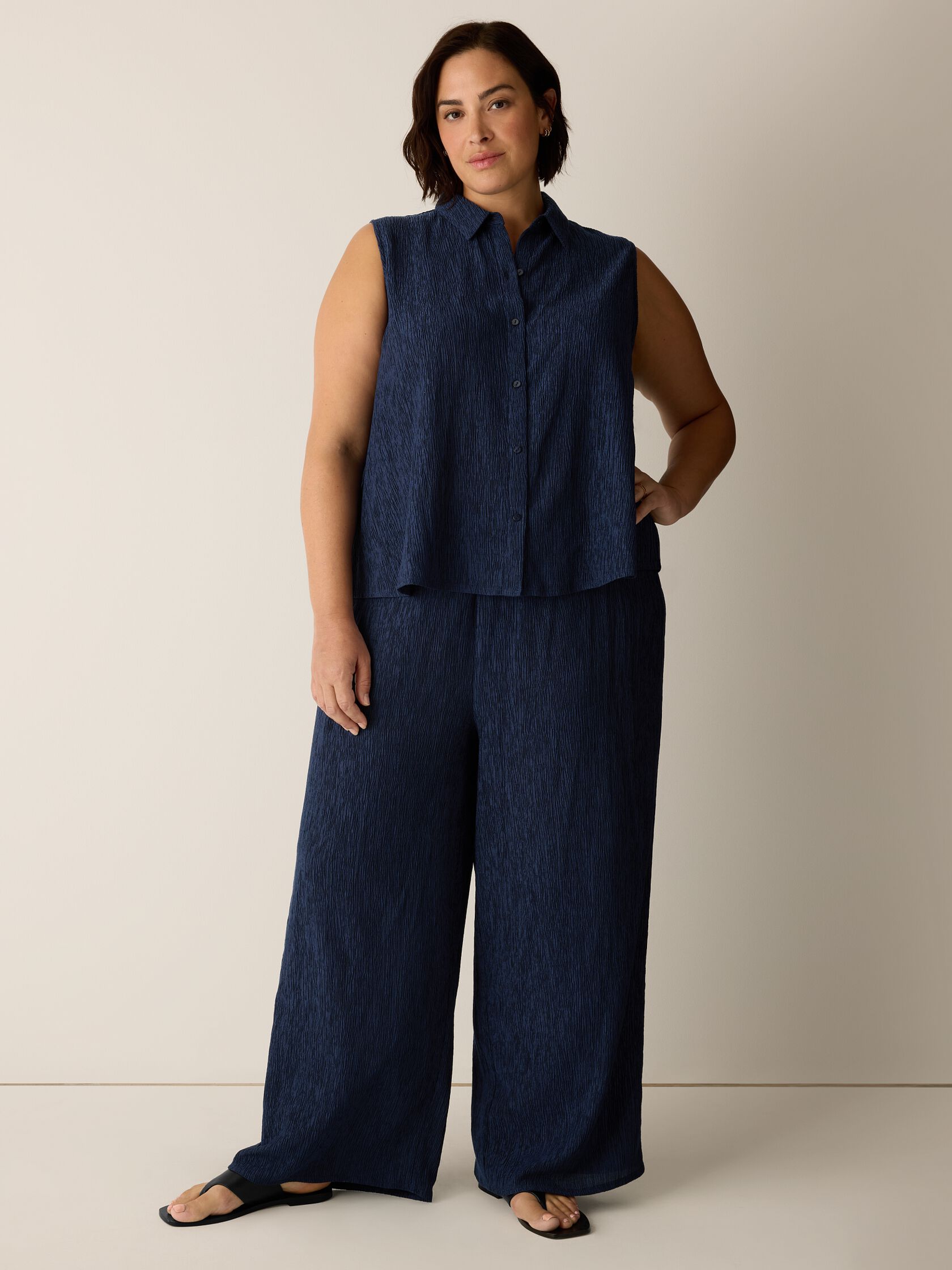 Woven Pliss&eacute; Wide-Leg Pant