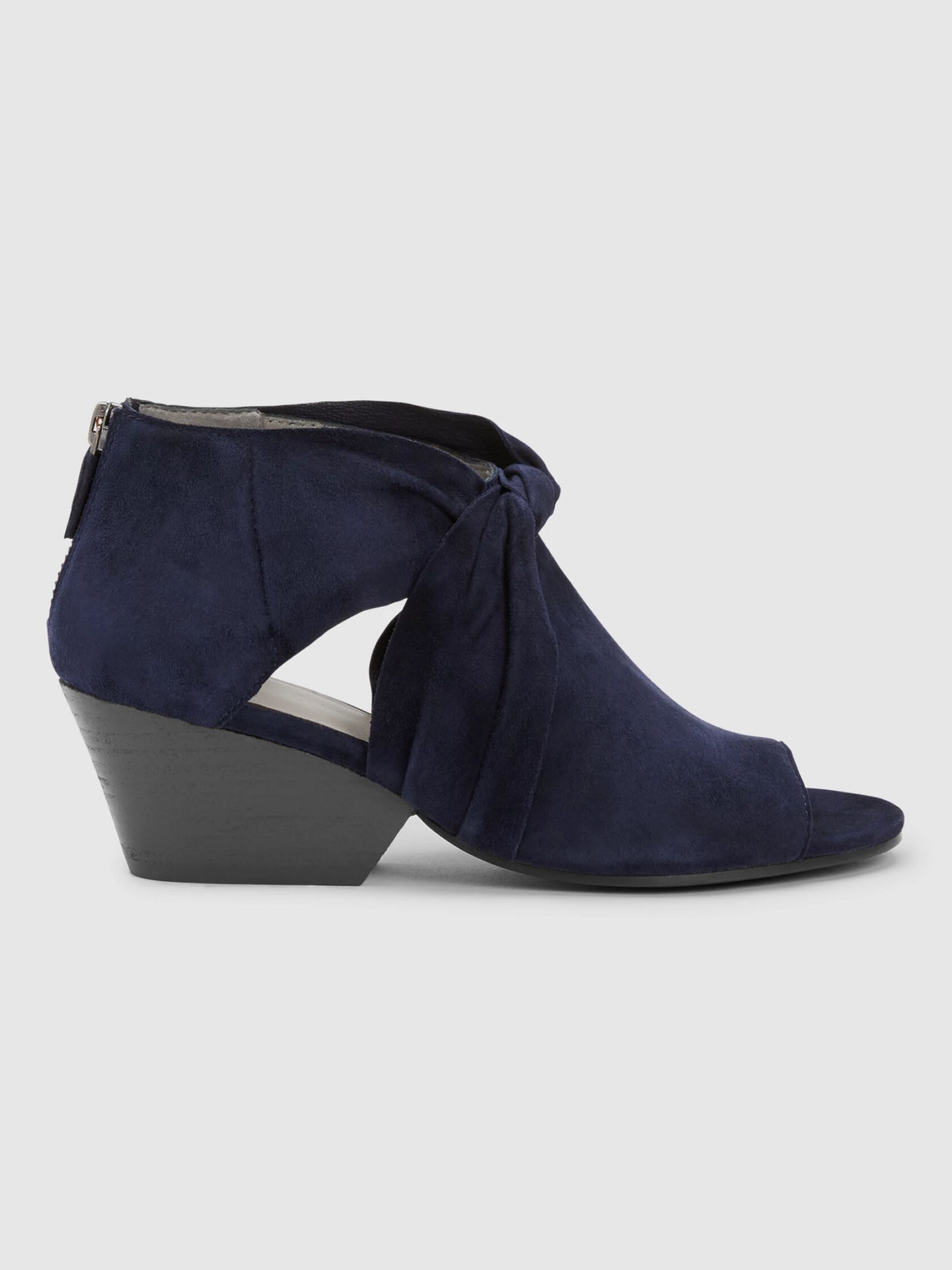 Anise Suede Pump