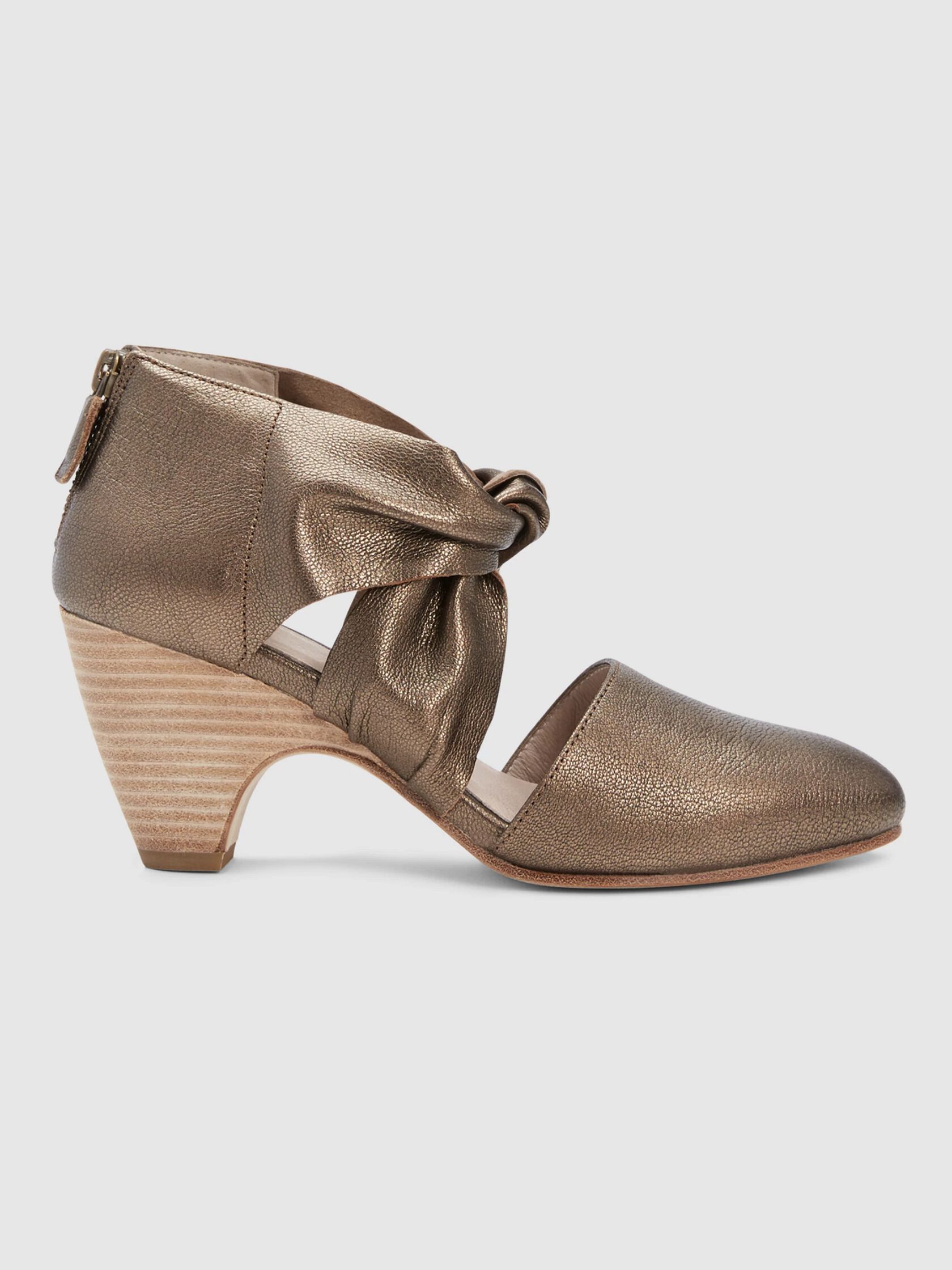Mary Twist-Front Suede Pump