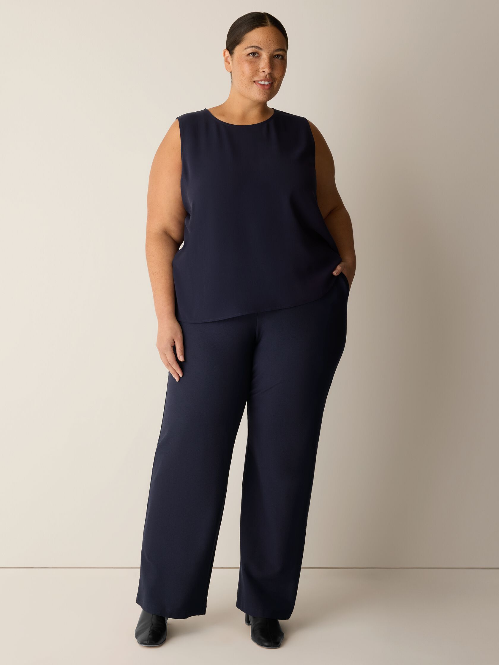 Washable Stretch Crepe Straight Pant