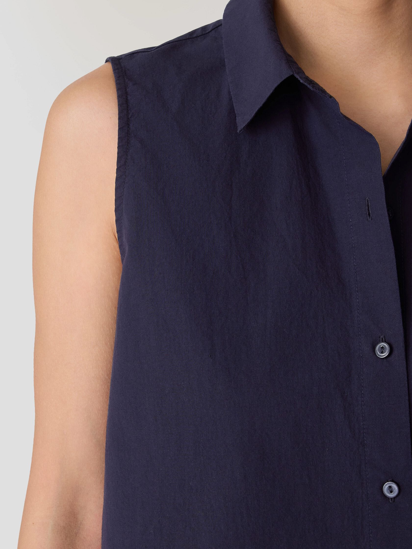 Washed Organic Cotton Poplin Sleeveless Shirt