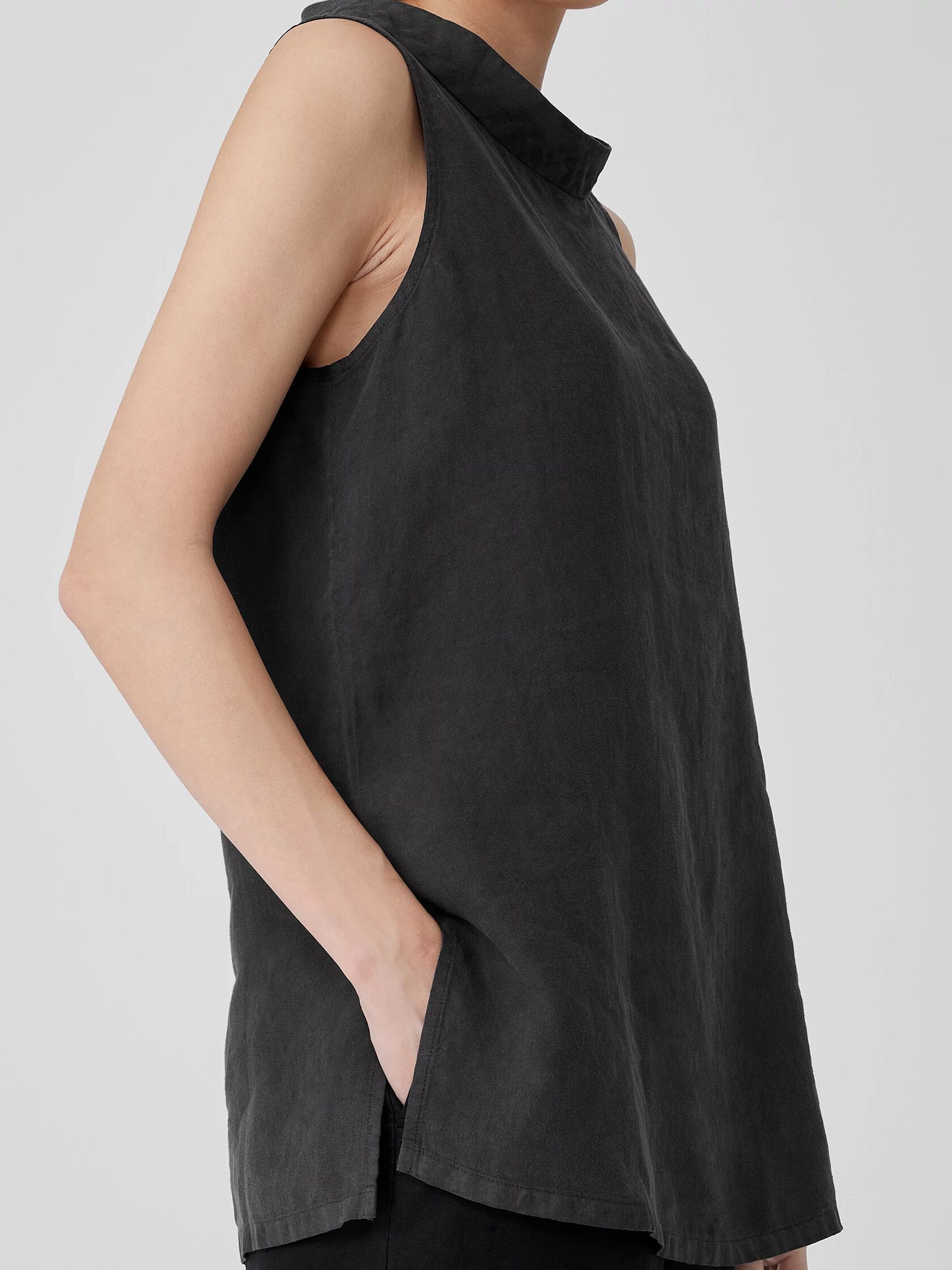 Garment-Dyed Handkerchief Linen Mock Neck Top