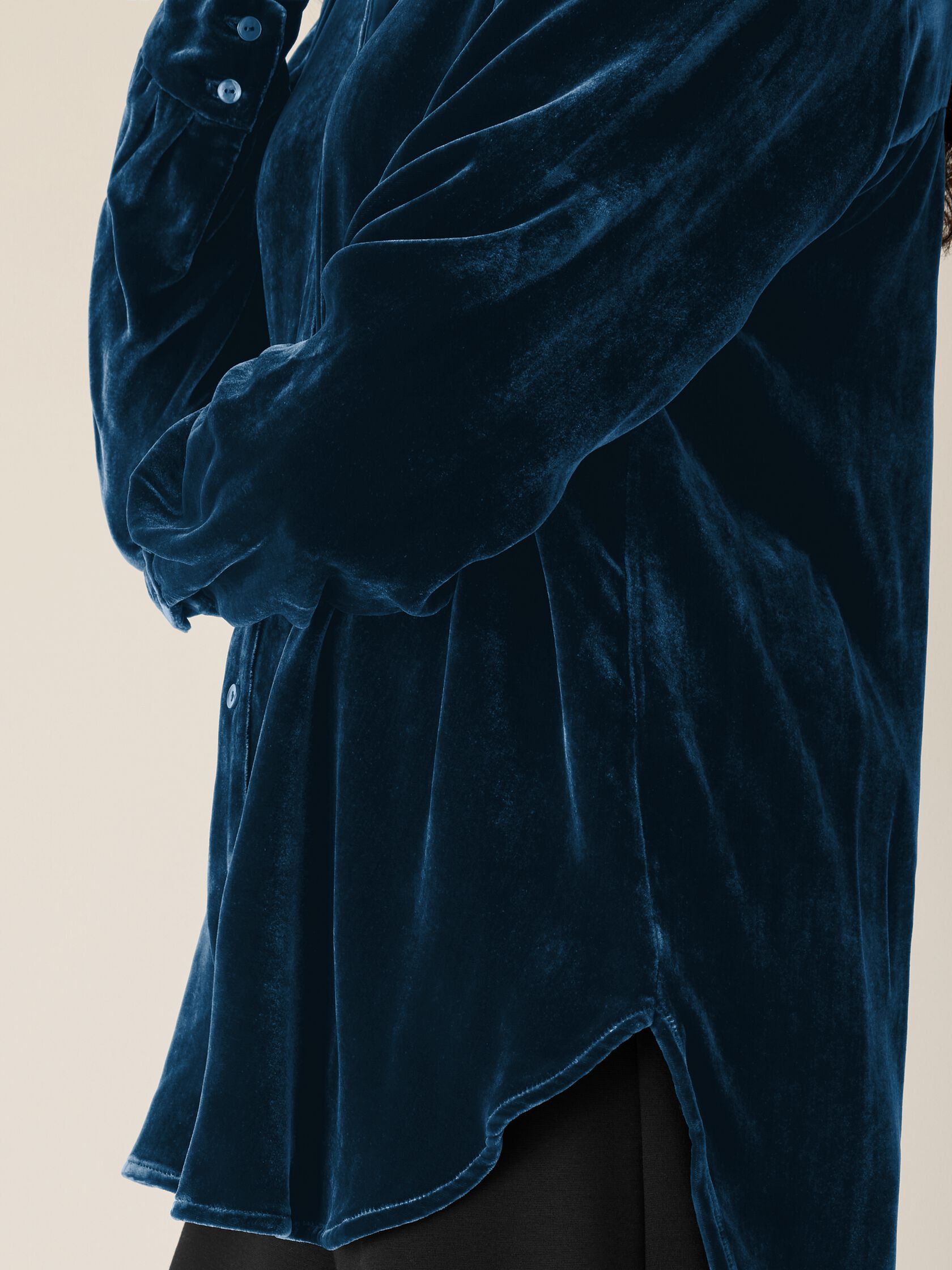 Velvet Classic Collar Shirt