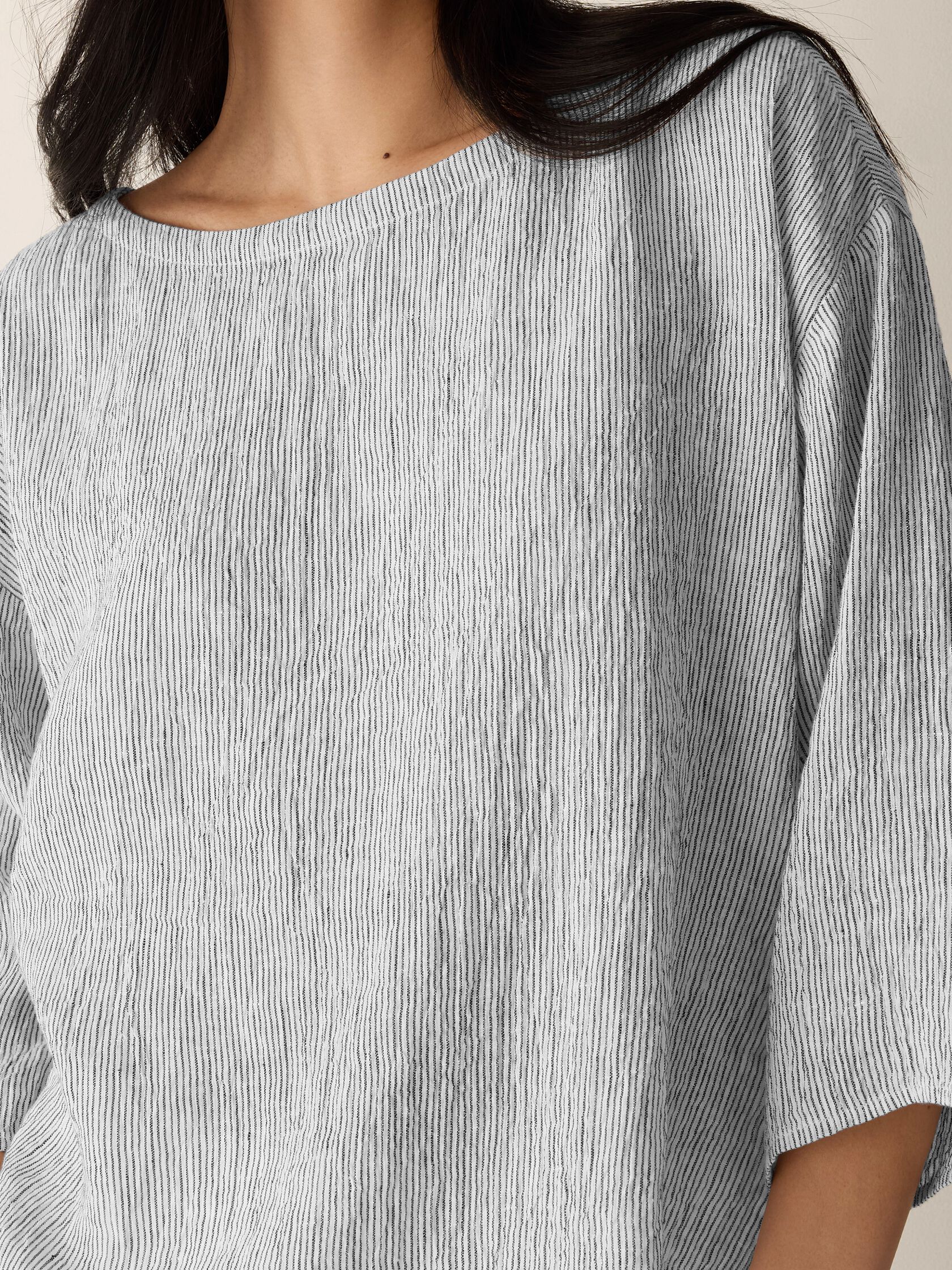 Puckered Organic Linen Stripe Box-Top