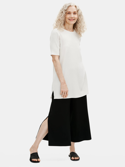 Textured Stretch Rib Round Neck Tunic