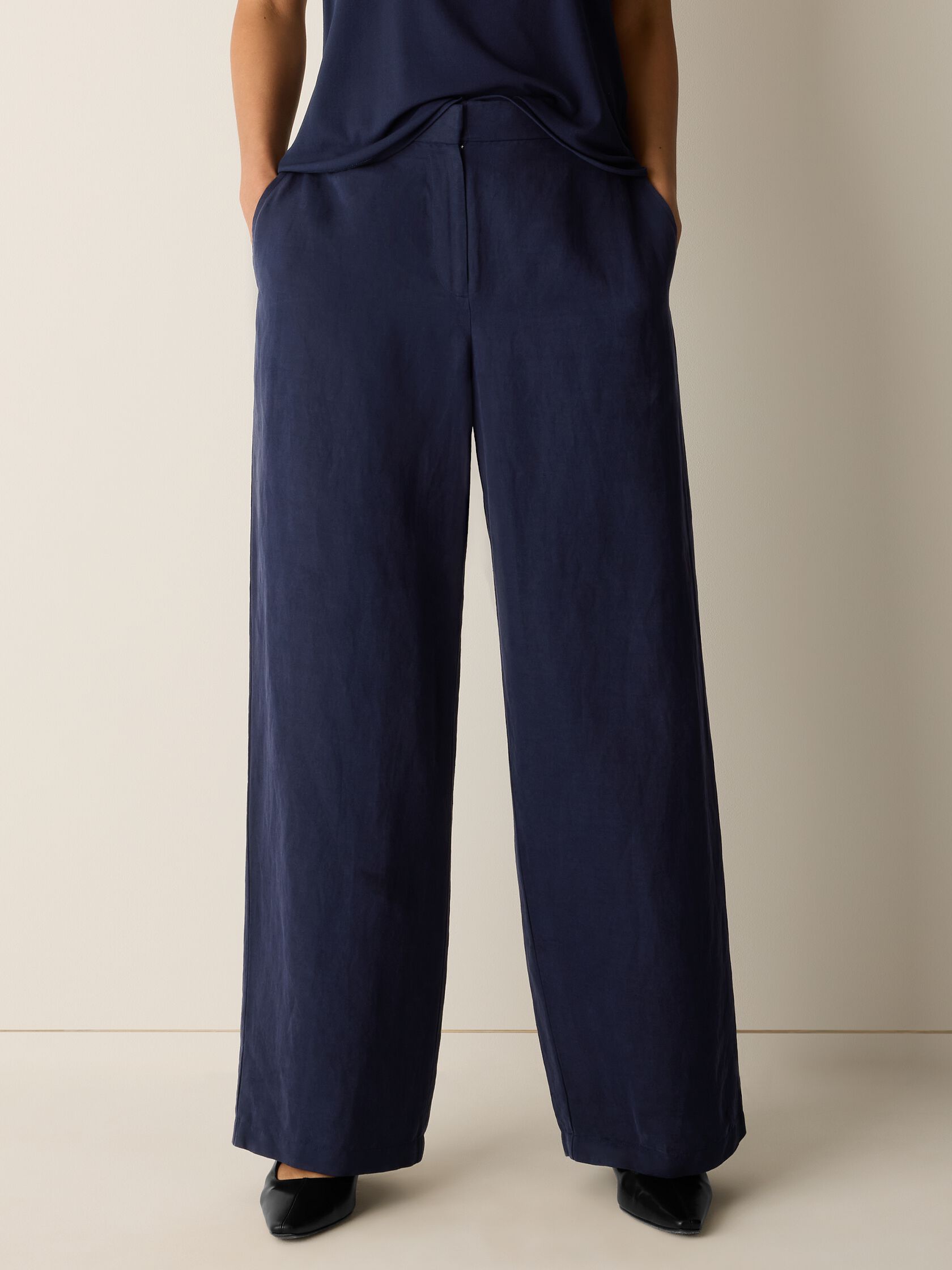 Linen Silk Twill Wide-Leg Trouser