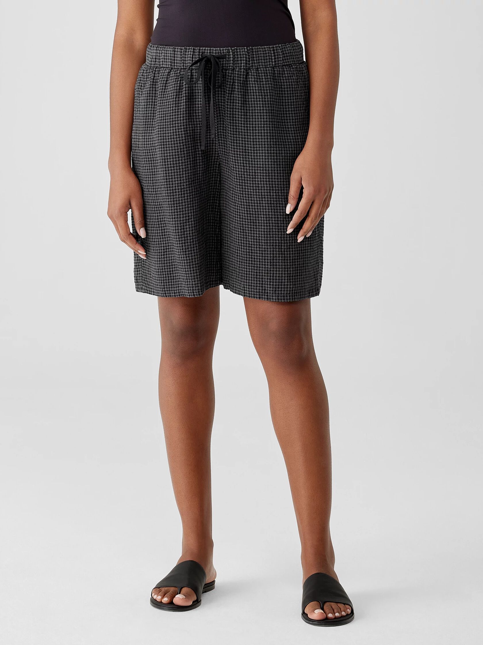 Puckered Organic Linen Shorts