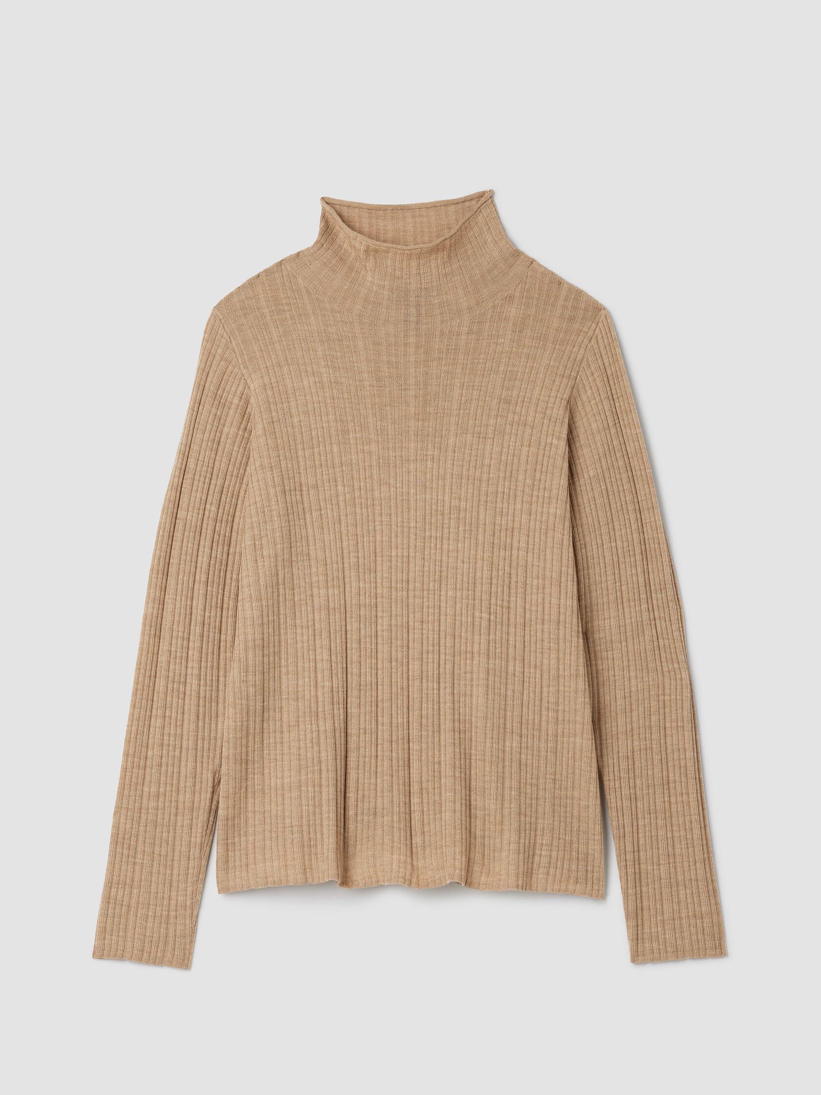 Superfine Merino Turtleneck Top in Regenerative Wool