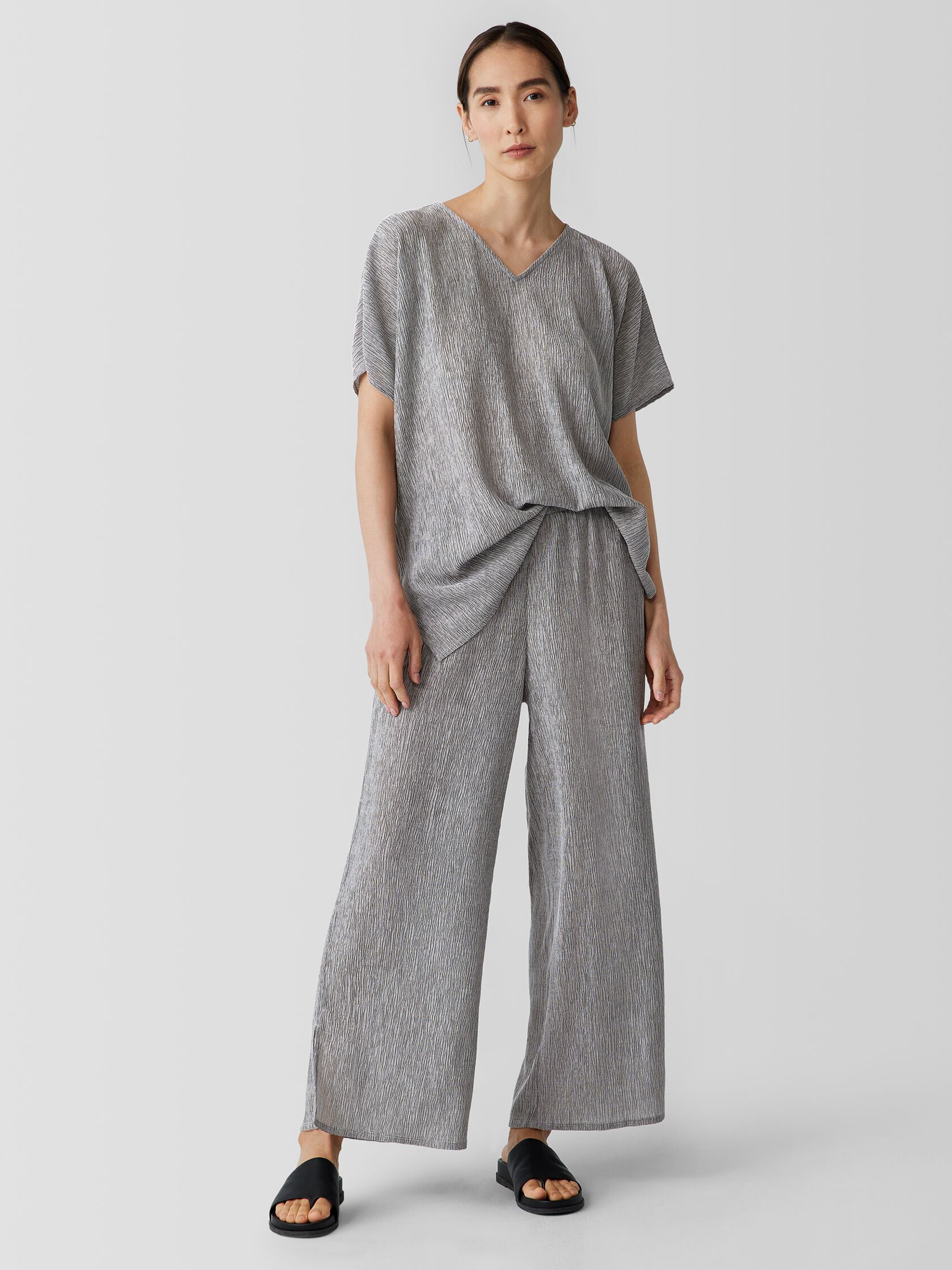 Woven Plissé Wide-Leg Pant
