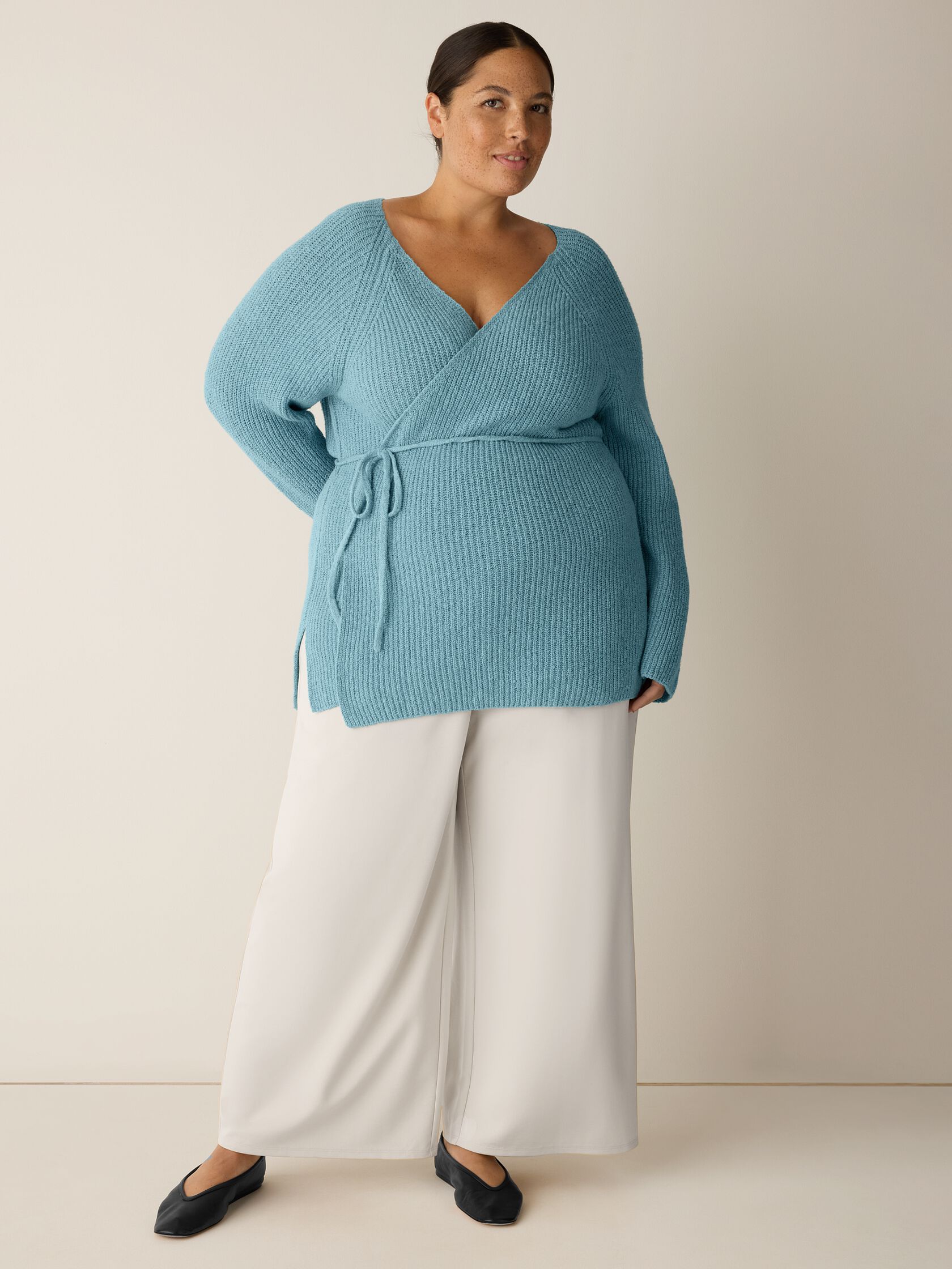 Peruvian Cotton Cloud V-Neck Cardigan