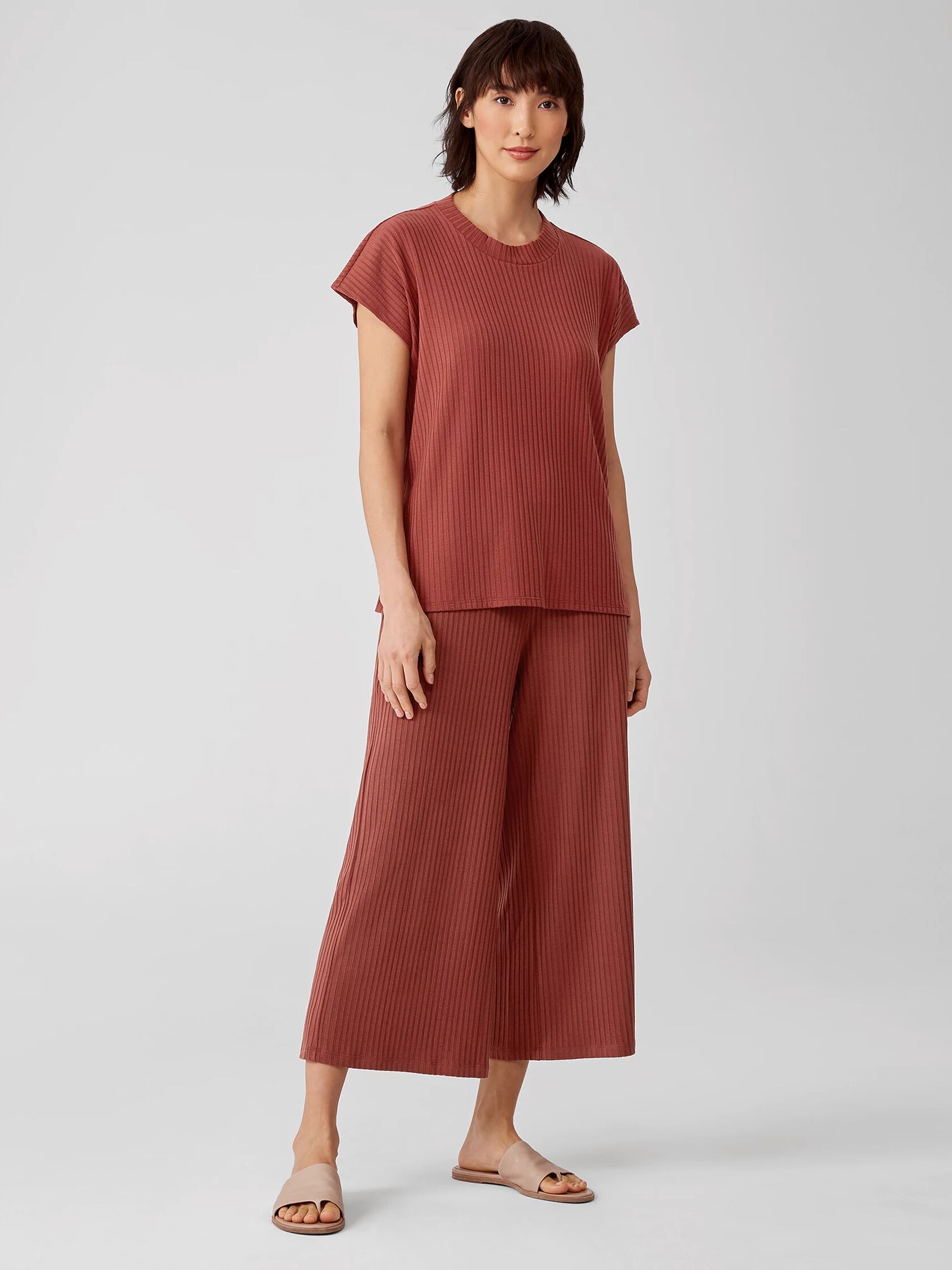 Textured Stretch Rib Wide-Leg Pant