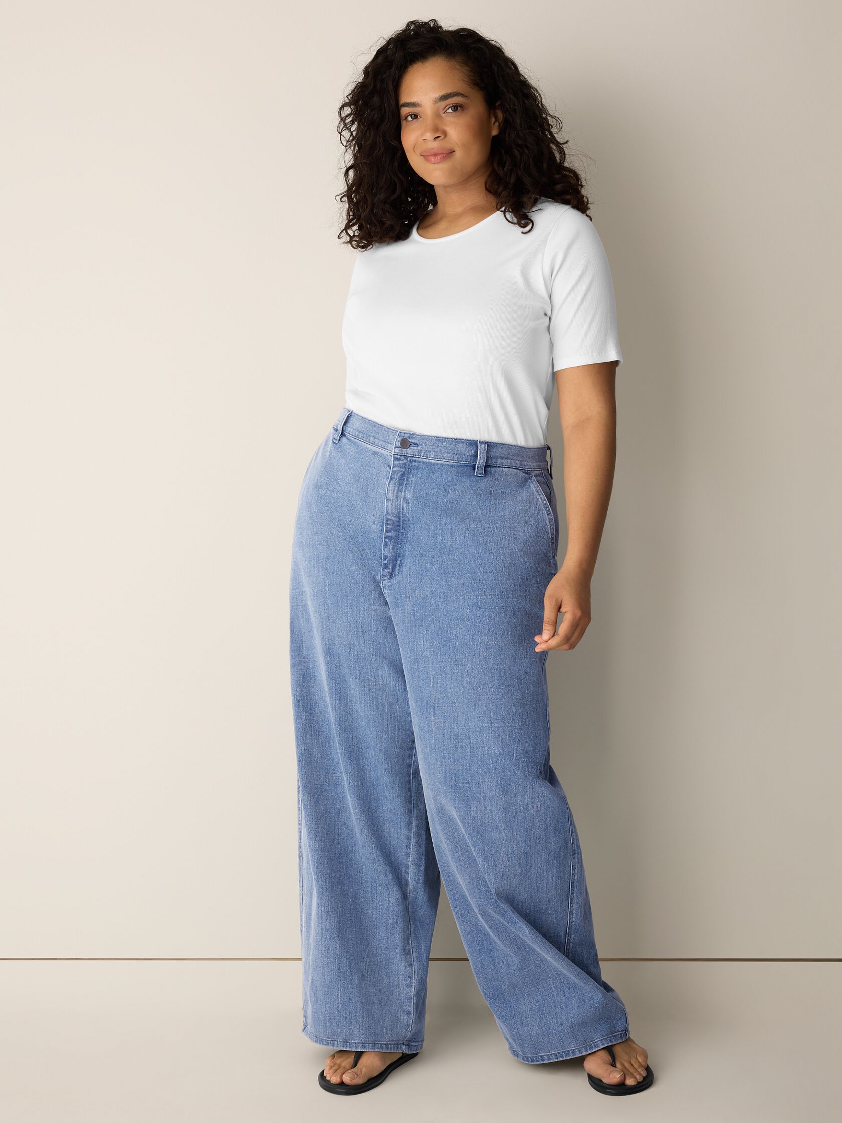 Organic Cotton Stretch Rib Crew Neck Tee