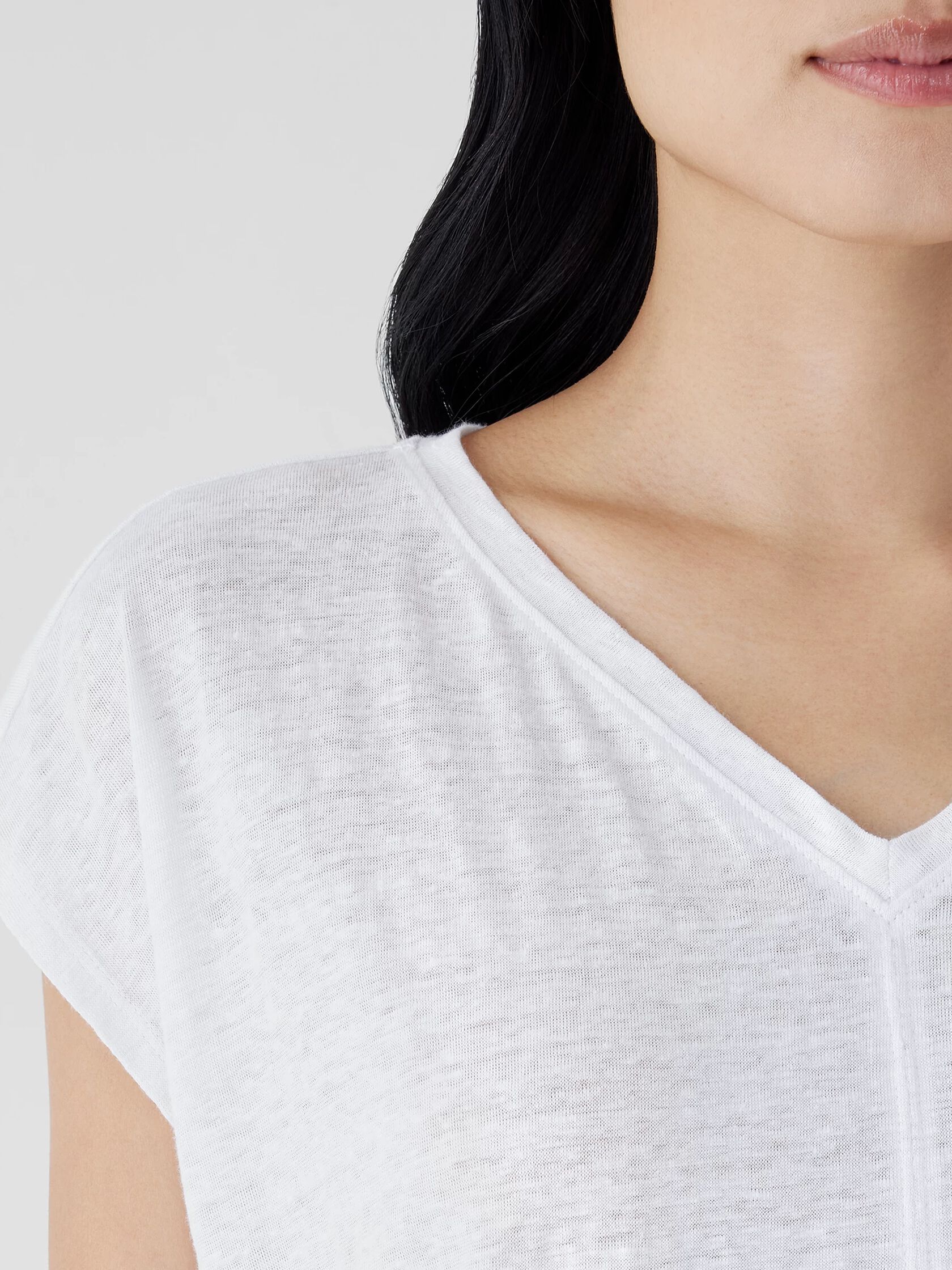 Organic Linen Jersey V-Neck Tee