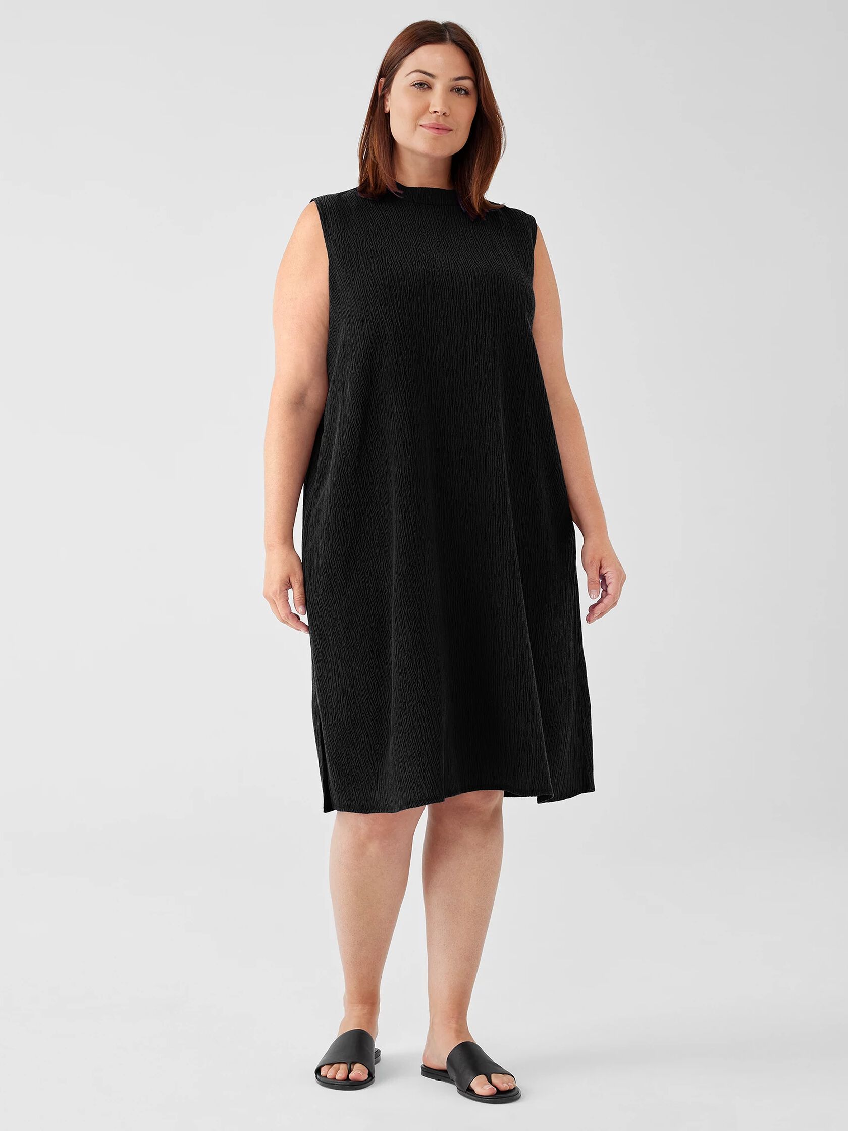 Woven Plissé Mock Neck Dress