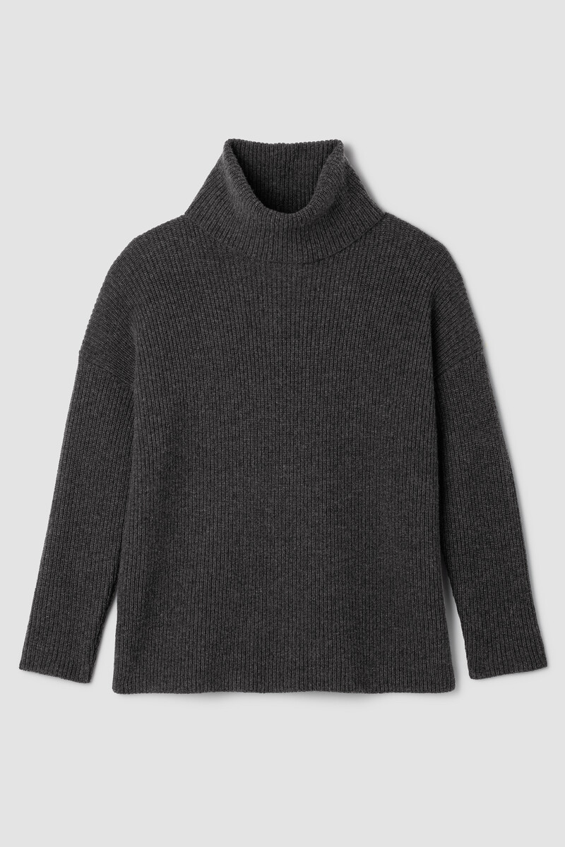 Recycled Wool Cashmere Turtleneck Top Recycled Wool Cashmere Turtleneck Top