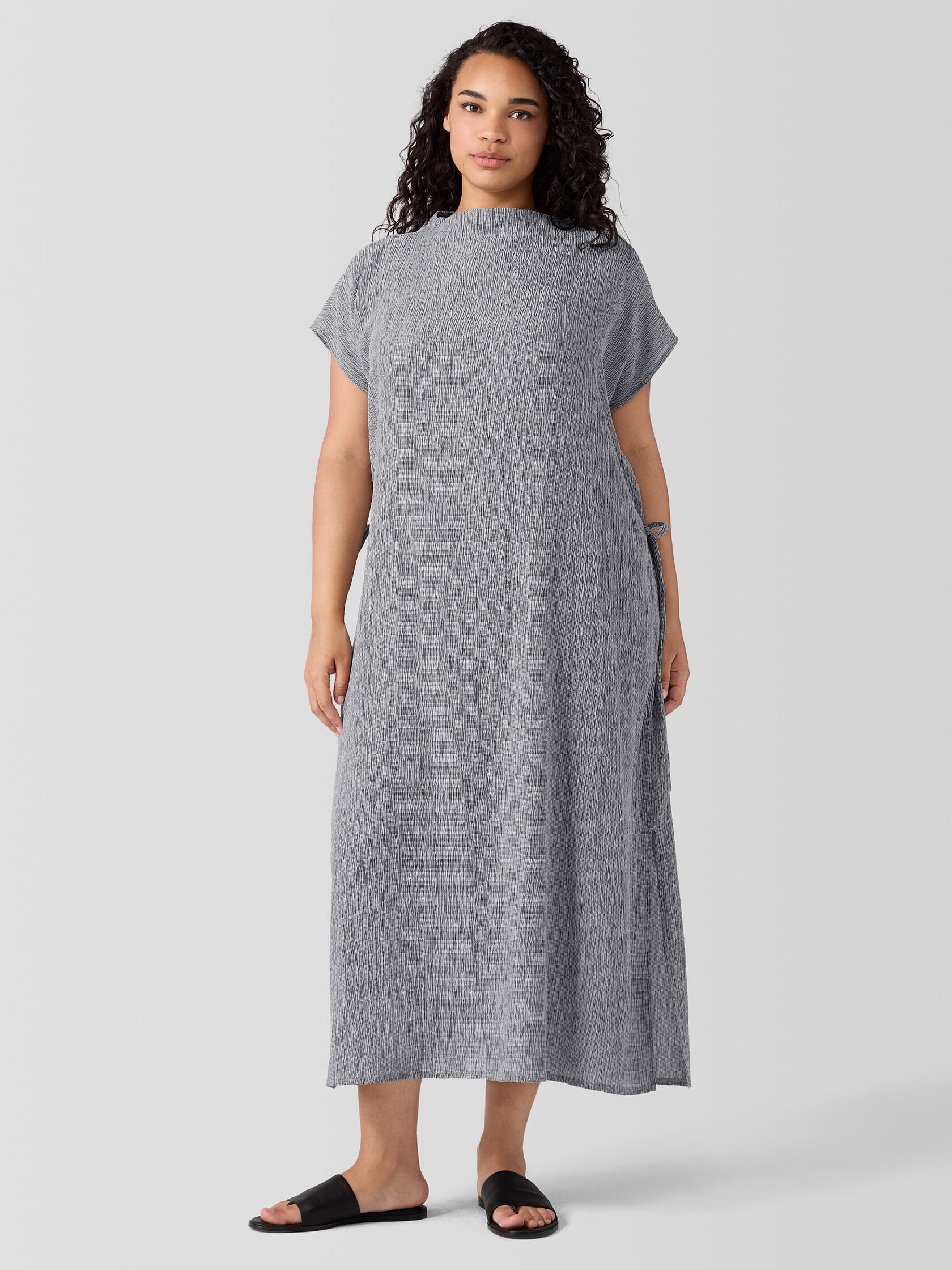 Woven Plissé Funnel Neck Dress