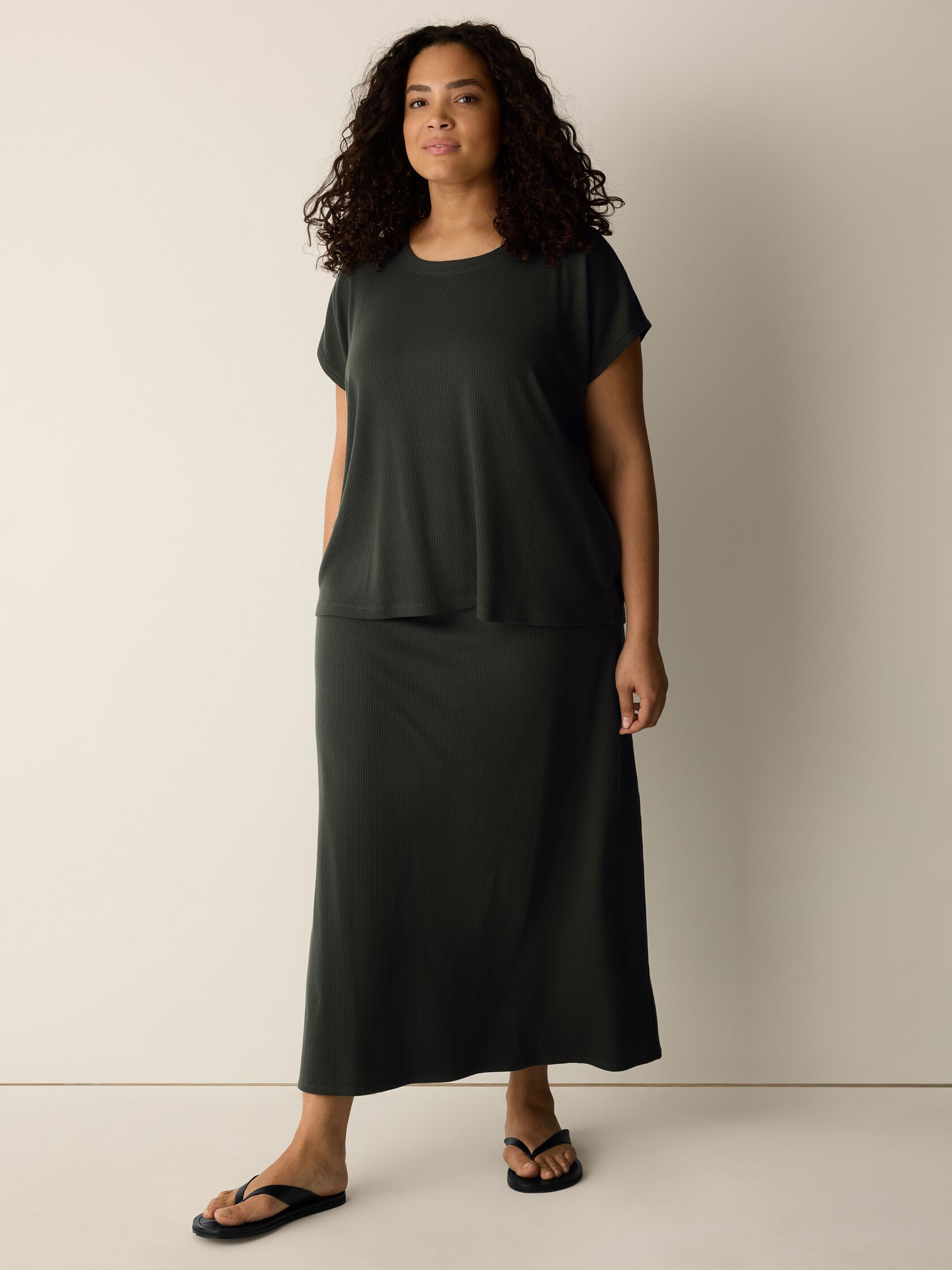 Ribbed Knit Skirt